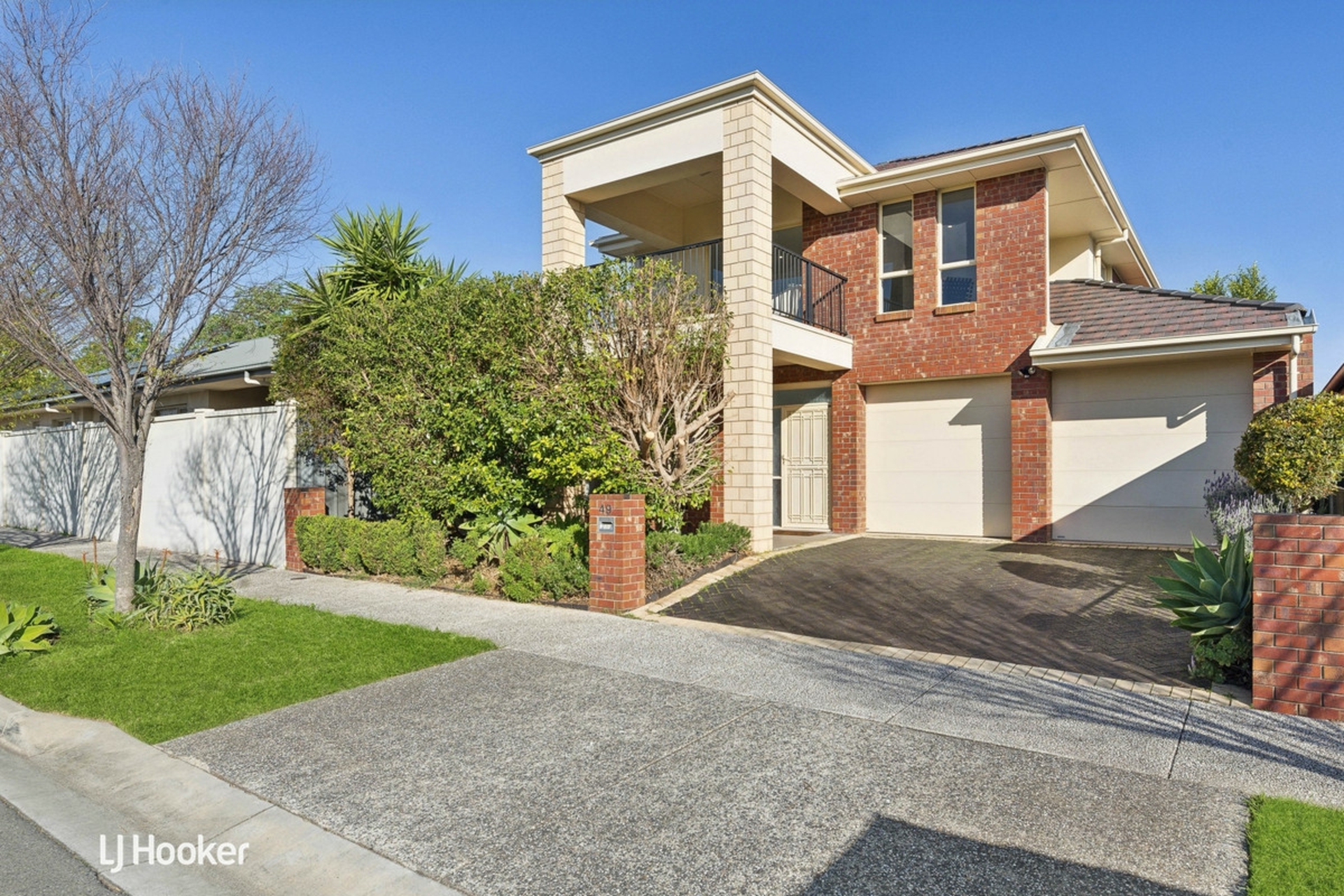 49 Rapid Avenue, LIGHTSVIEW