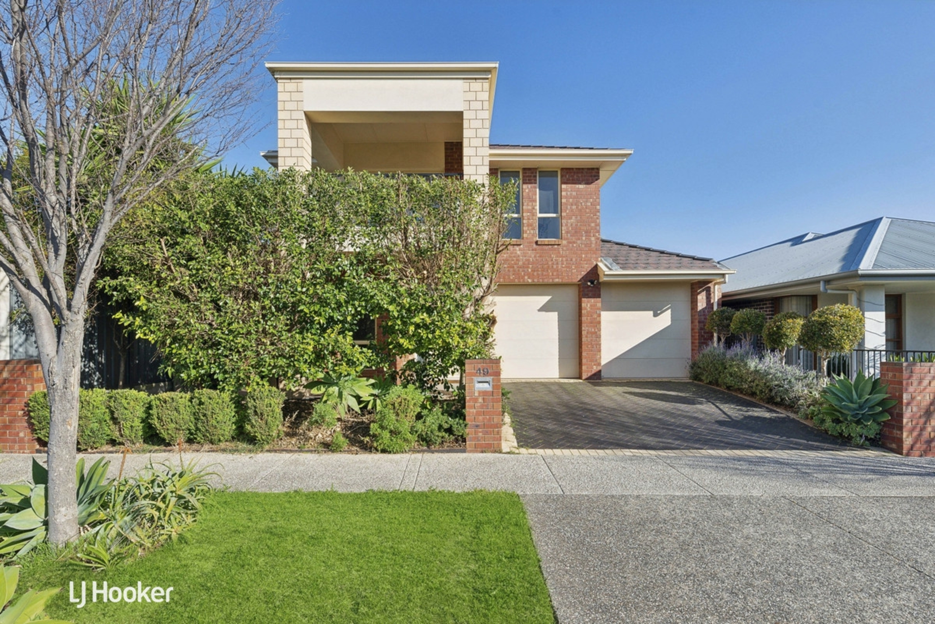 49 Rapid Avenue, LIGHTSVIEW