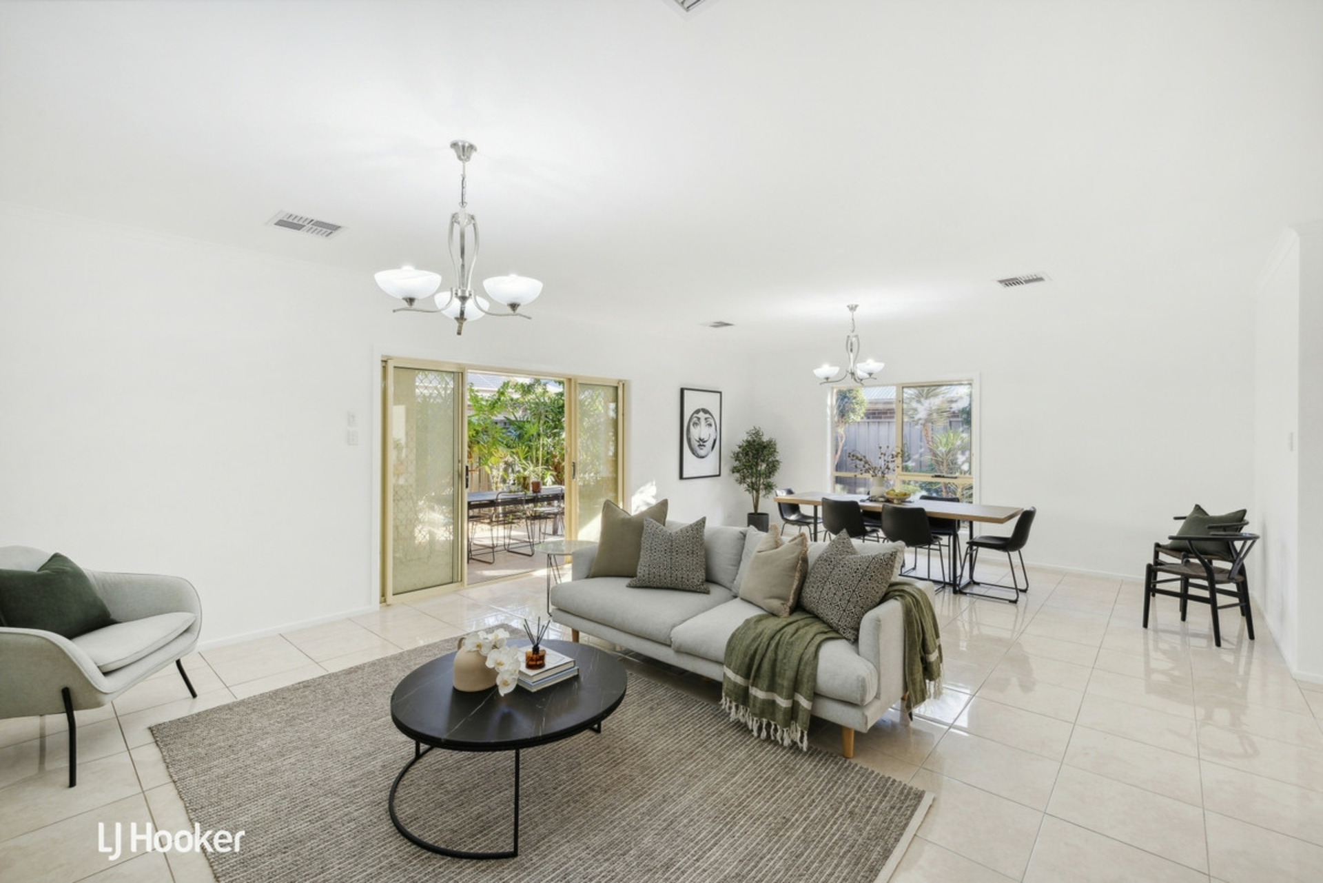 49 Rapid Avenue, LIGHTSVIEW