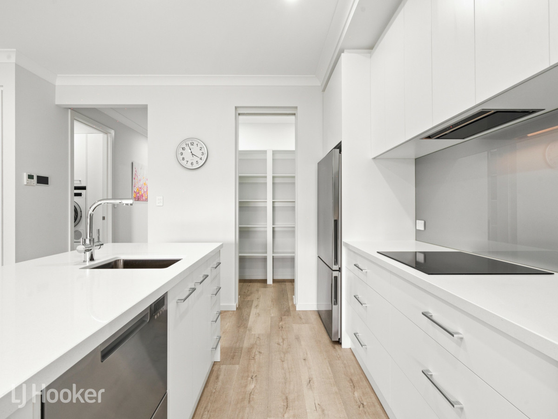 2A Silverlake Crescent, HIGHBURY