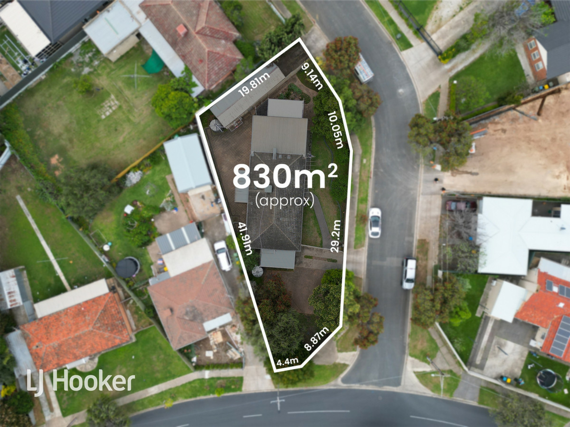 6 Coleridge Crescent, CLEARVIEW