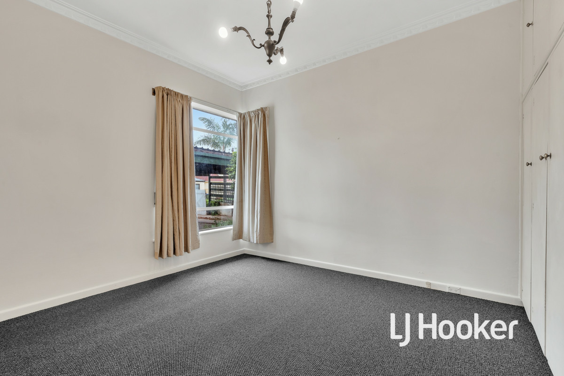 51 Balcombe Avenue, FINDON