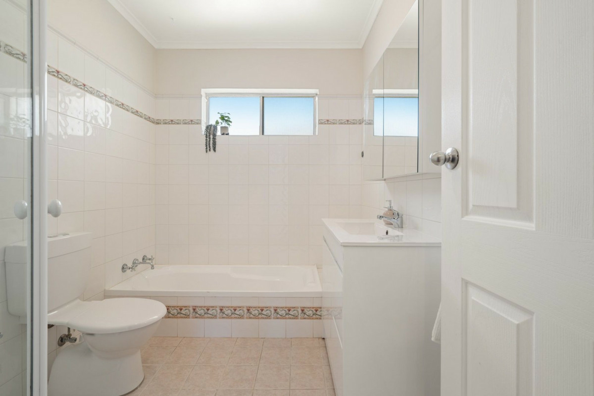1/27 Forest Avenue, ROSTREVOR