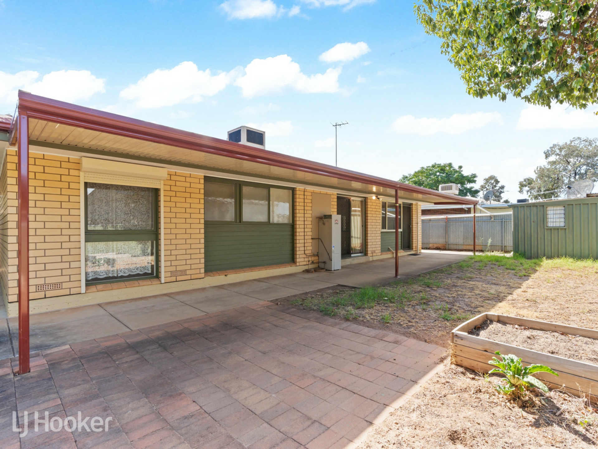8 Hammond Avenue, BRAHMA LODGE