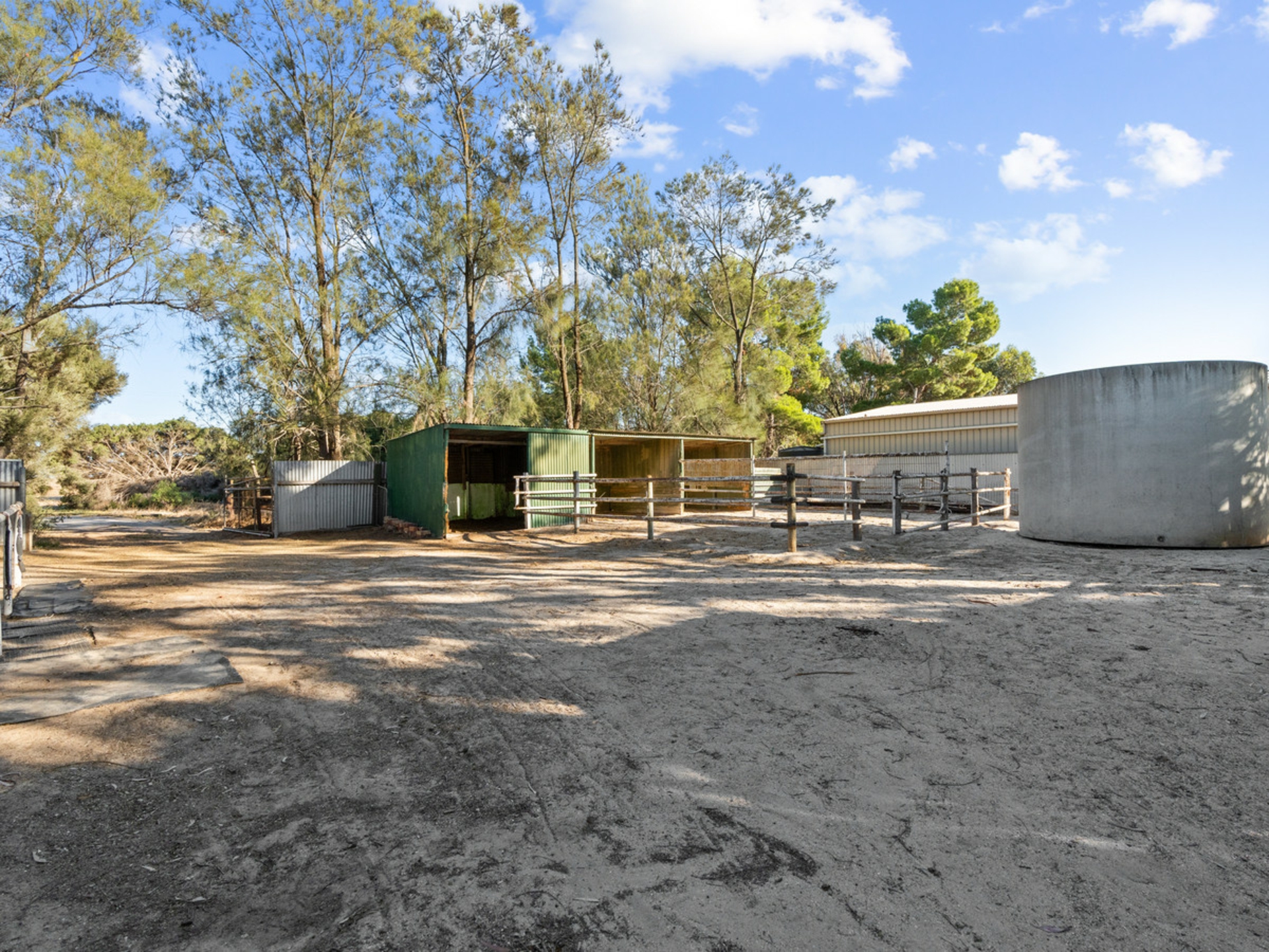 14 Alabar Crescent, GLOBE DERBY PARK