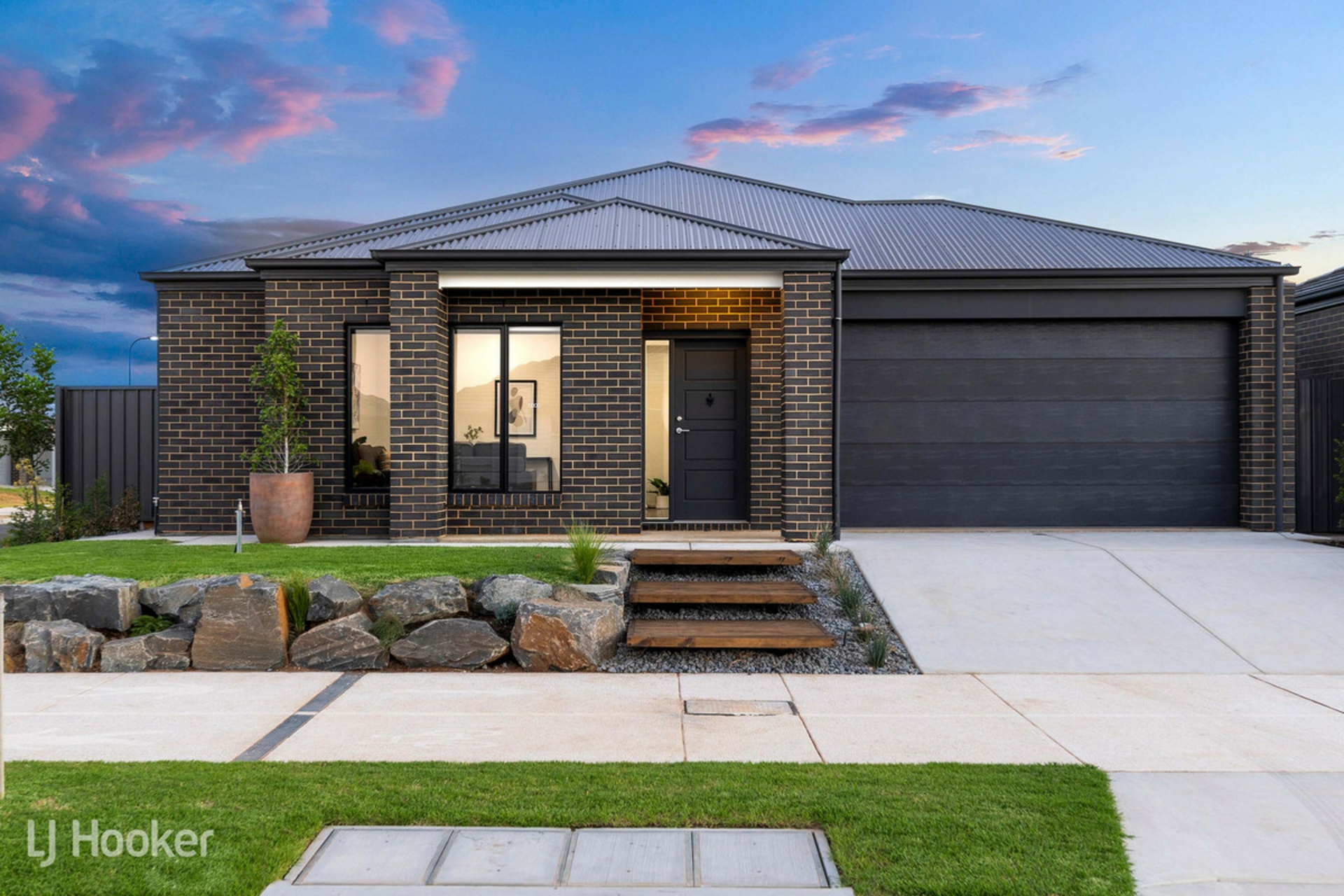 63 Emerald Drive, ANGLE VALE