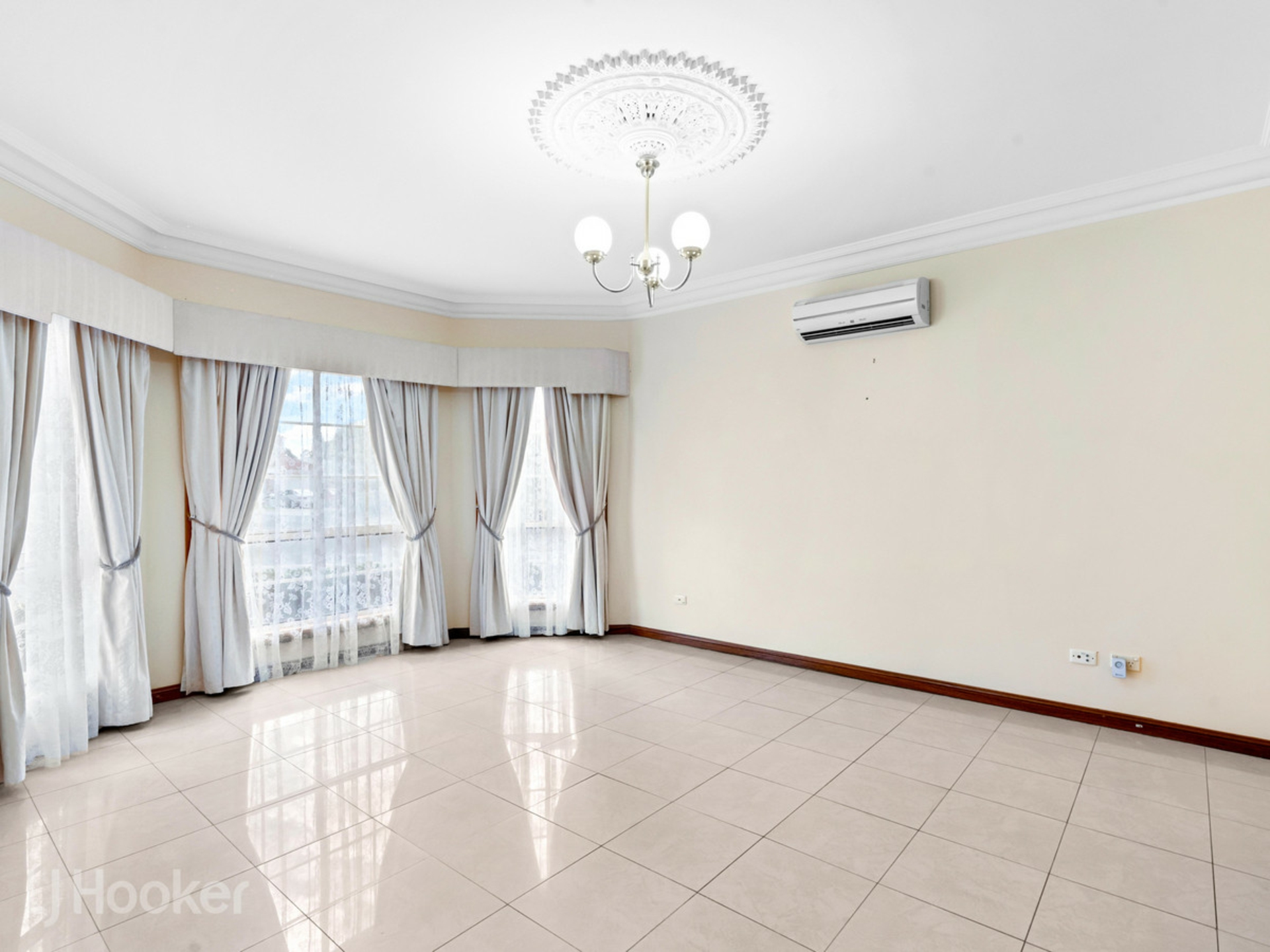 1 Pomeroy Court, FELIXSTOW