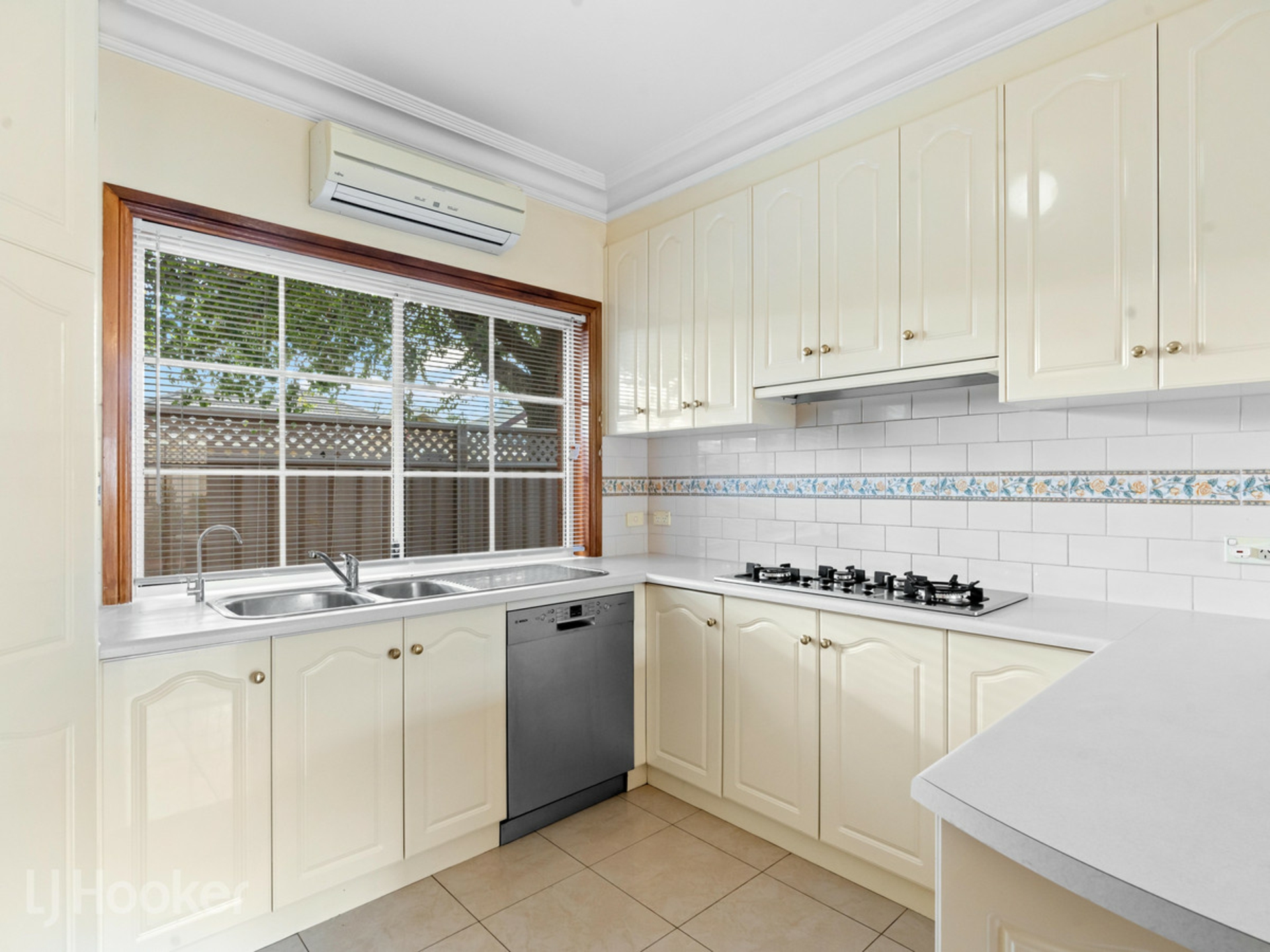 1 Pomeroy Court, FELIXSTOW
