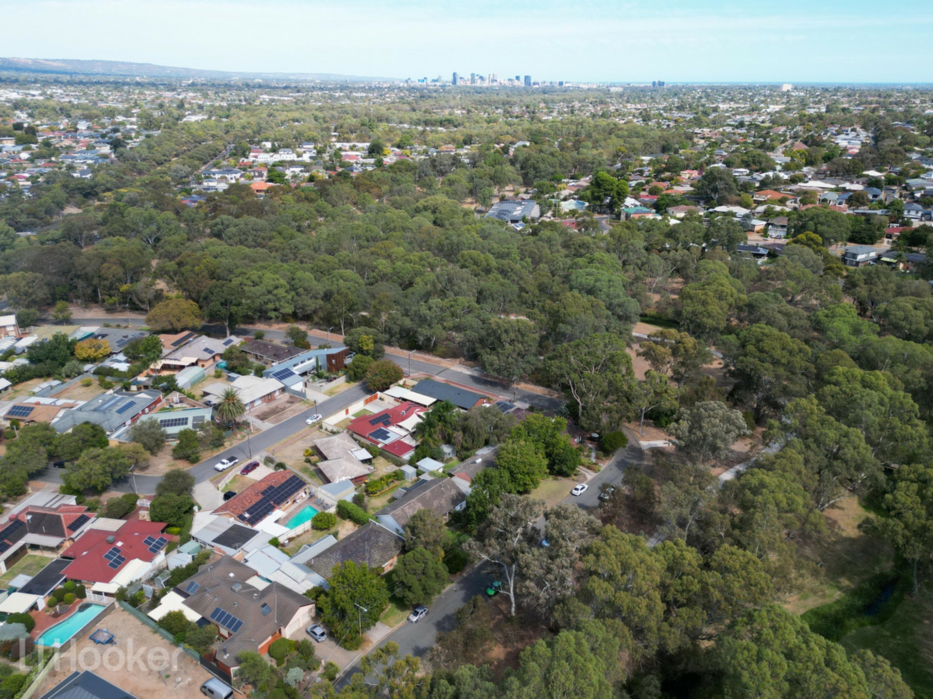 70 Greenglade Drive, PARADISE