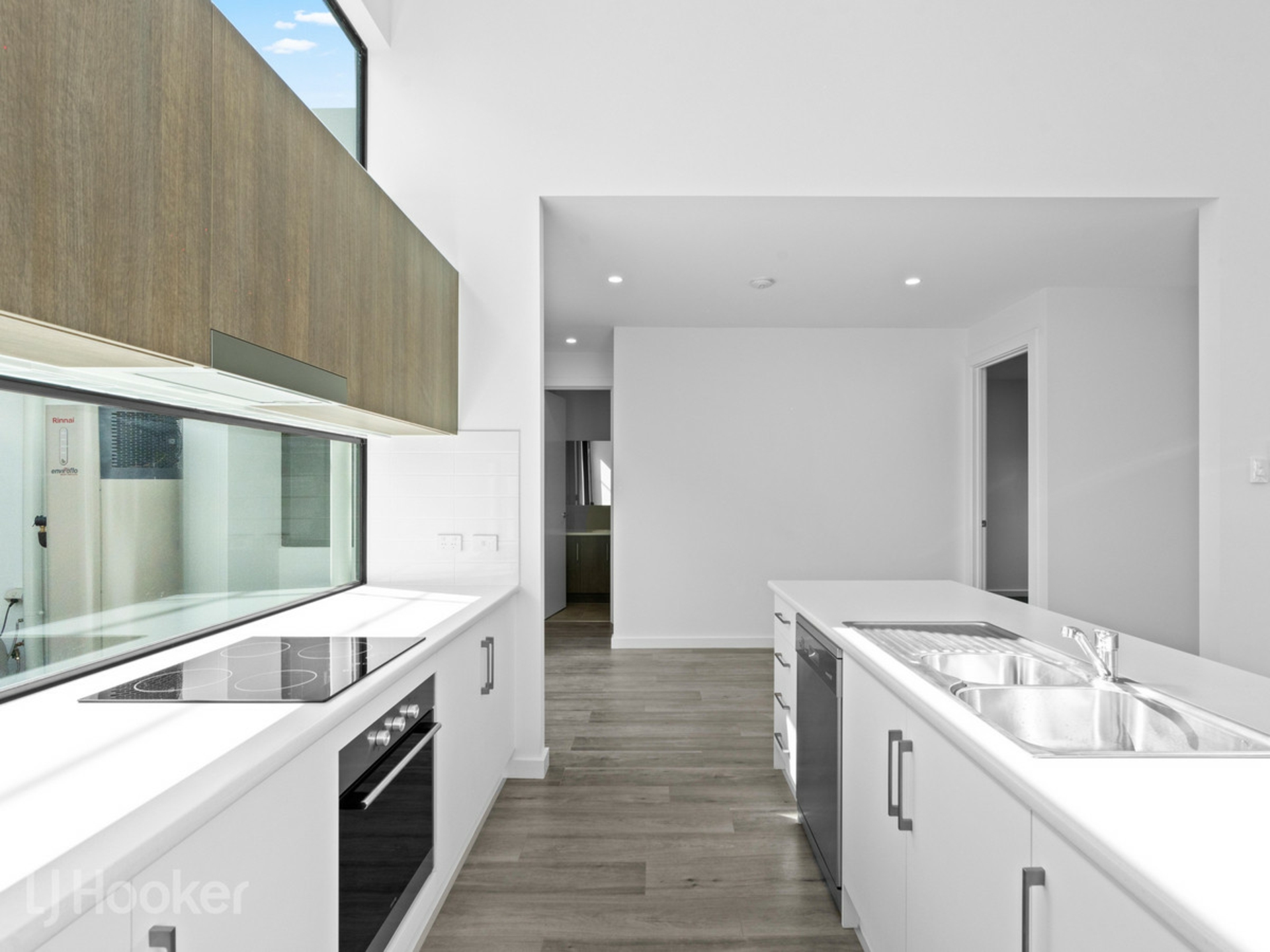 3 Correa Walk, OAKDEN