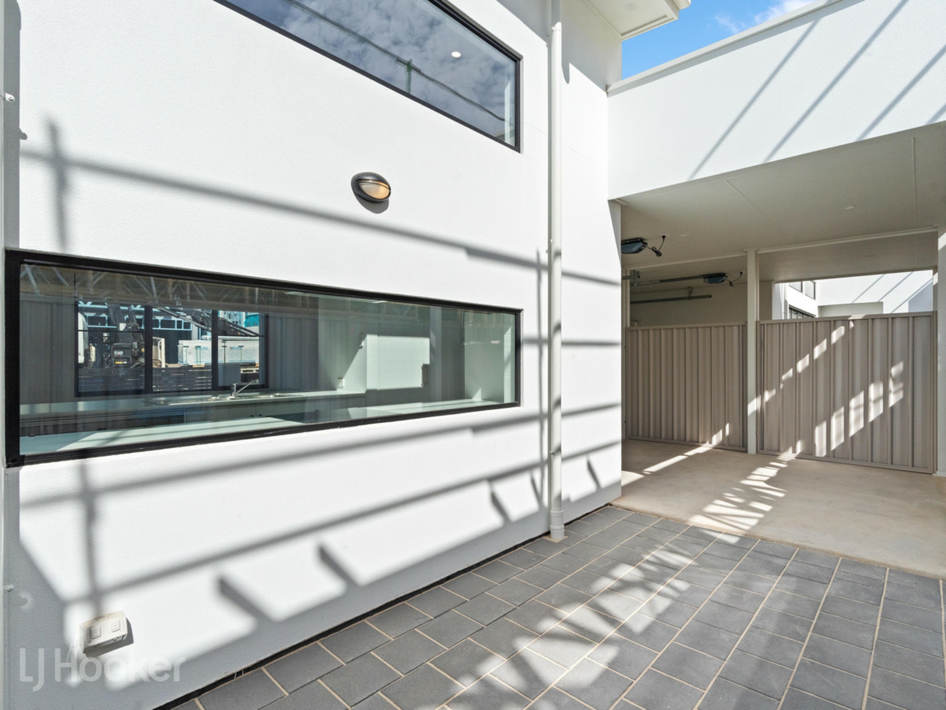 3 Correa Walk, OAKDEN