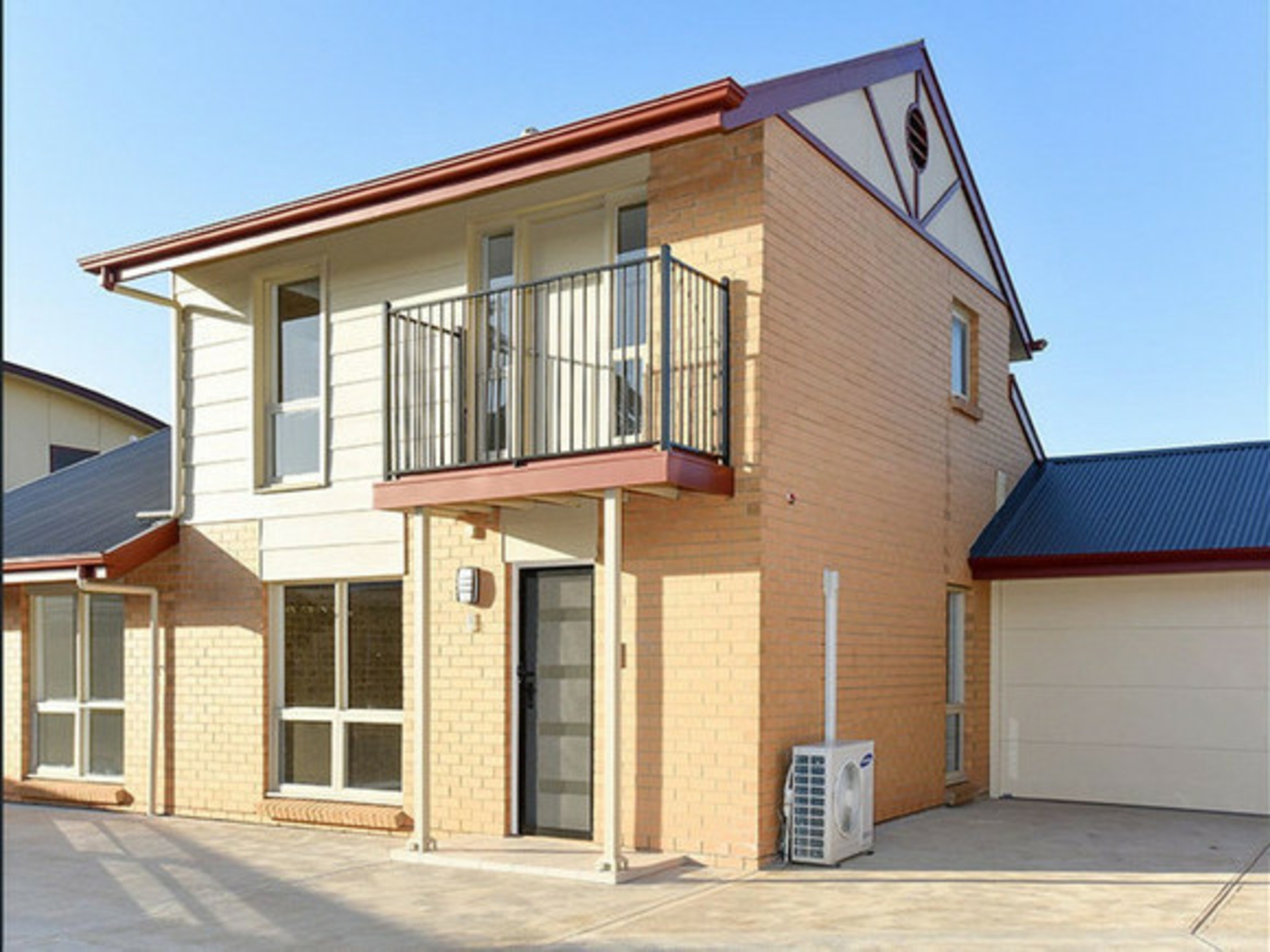 2/3 Albert Place, PAYNEHAM