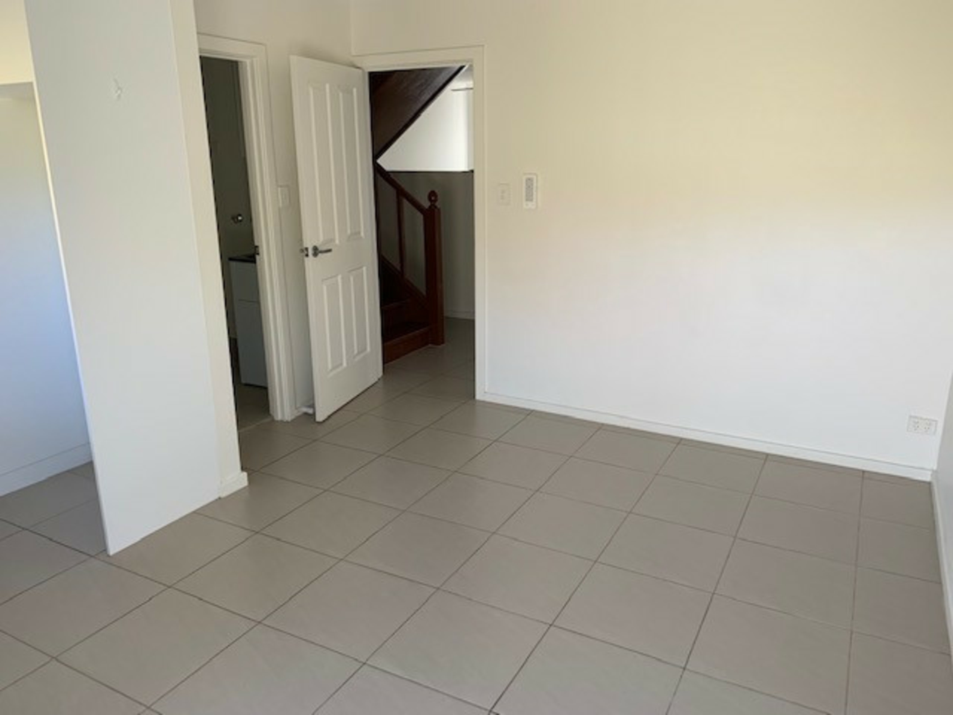 2/3 Albert Place, PAYNEHAM