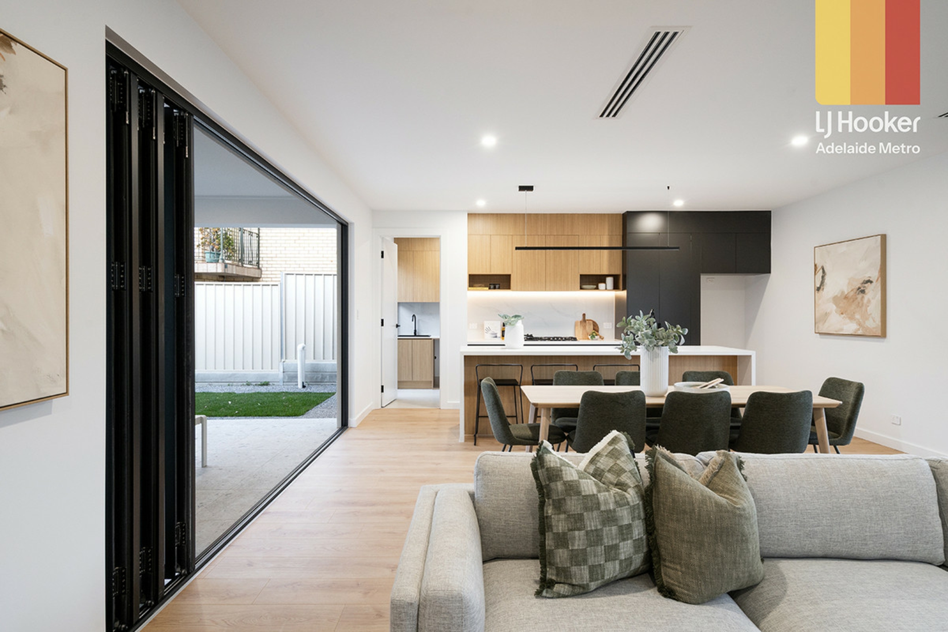 7 Cortlyne Road, ROSTREVOR