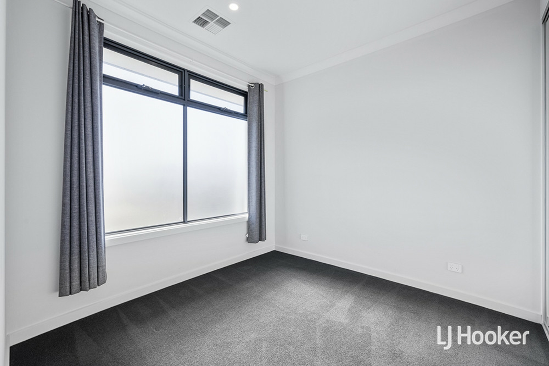 4/12 Paqualin Street, HENDON