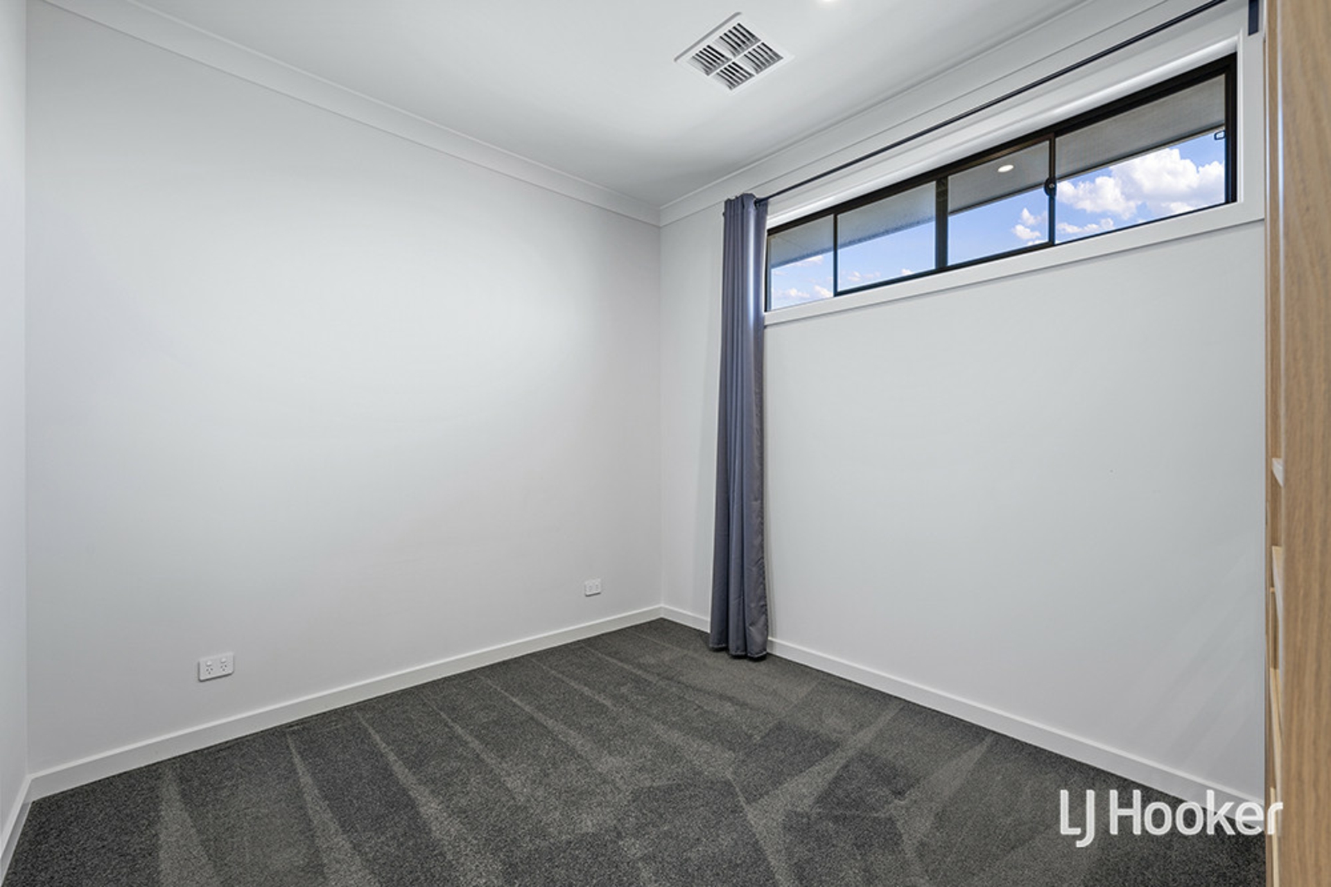 4/12 Paqualin Street, HENDON