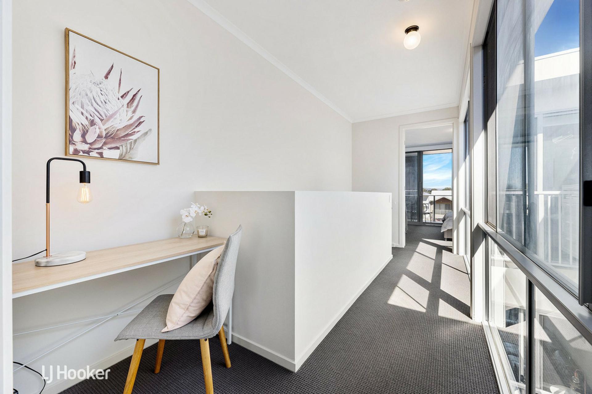 16 Tiara Street, LIGHTSVIEW