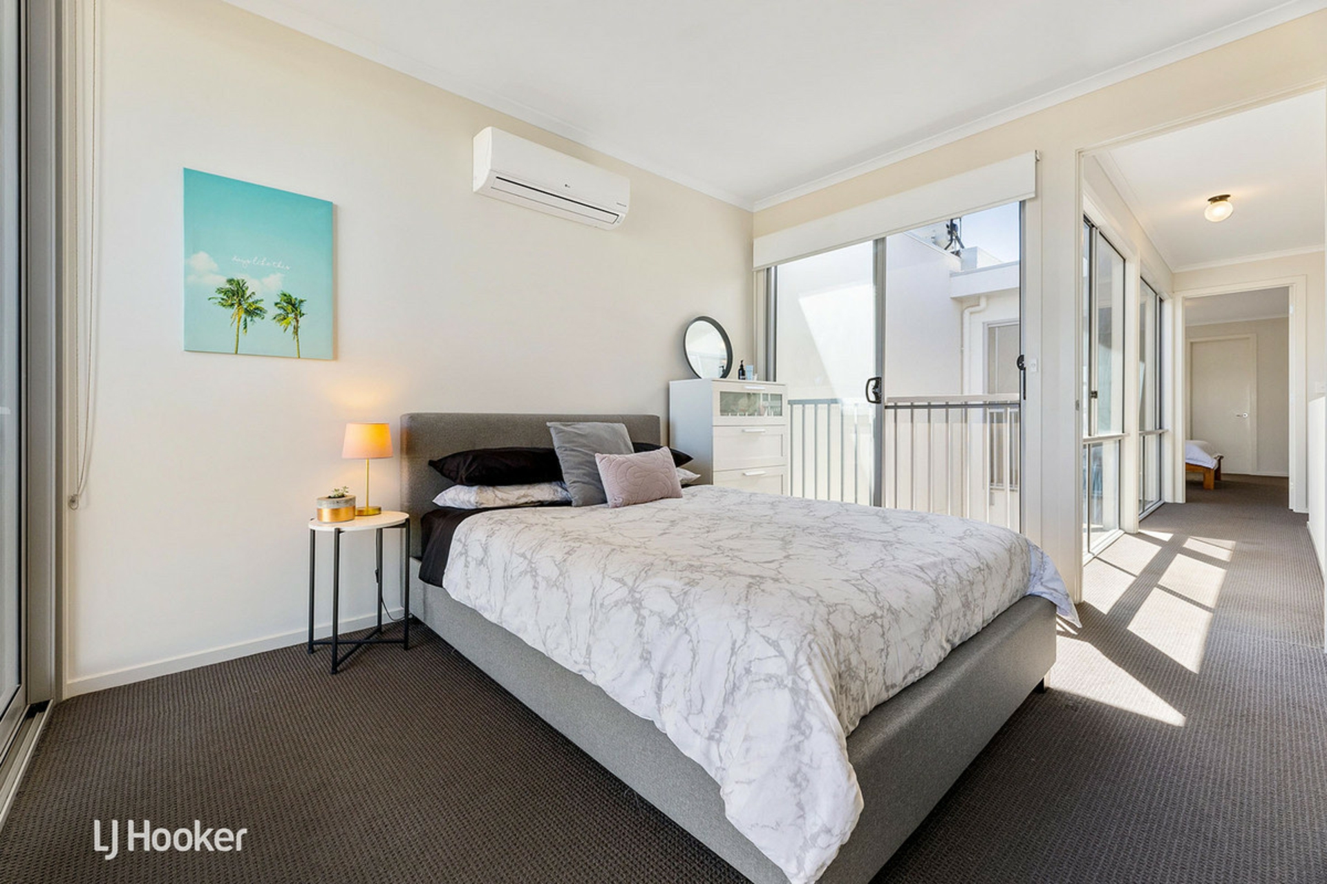 16 Tiara Street, LIGHTSVIEW