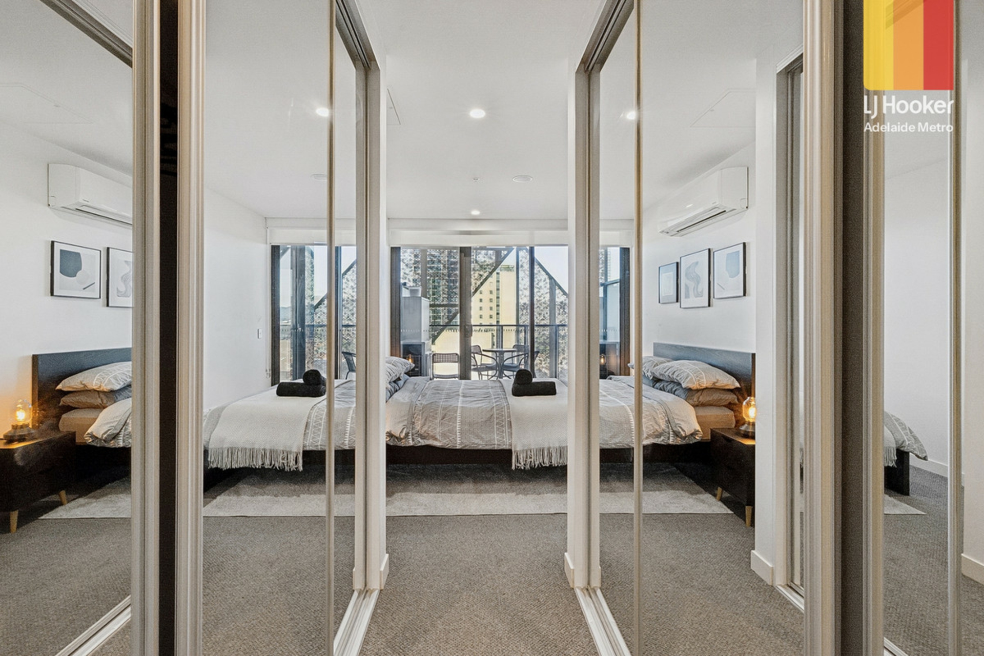 1608/15 Austin Street — photo 12 of 17
