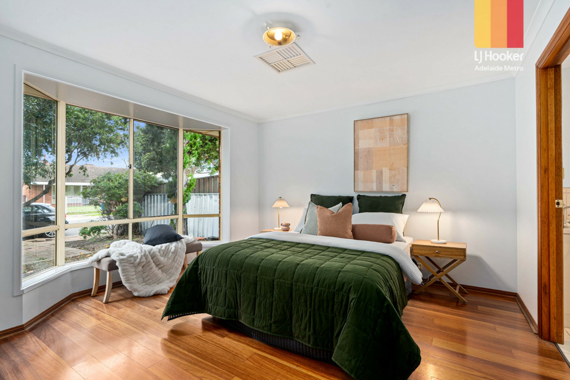 6B Edwin Avenue — photo 3 of 20