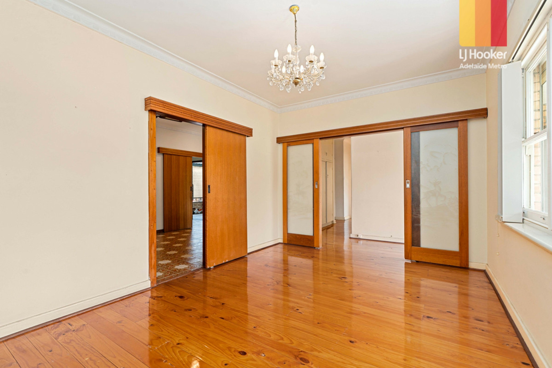 52 Lower Portrush Road — photo 4 of 18
