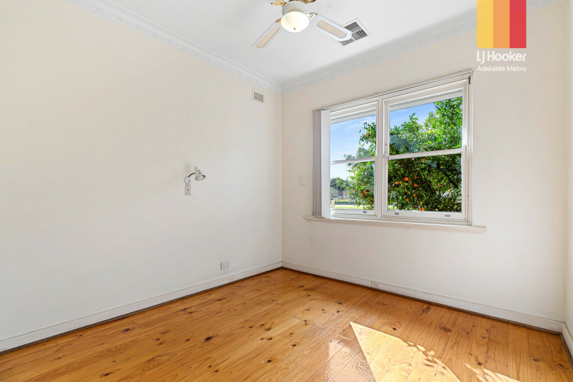 52 Lower Portrush Road — photo 10 of 18