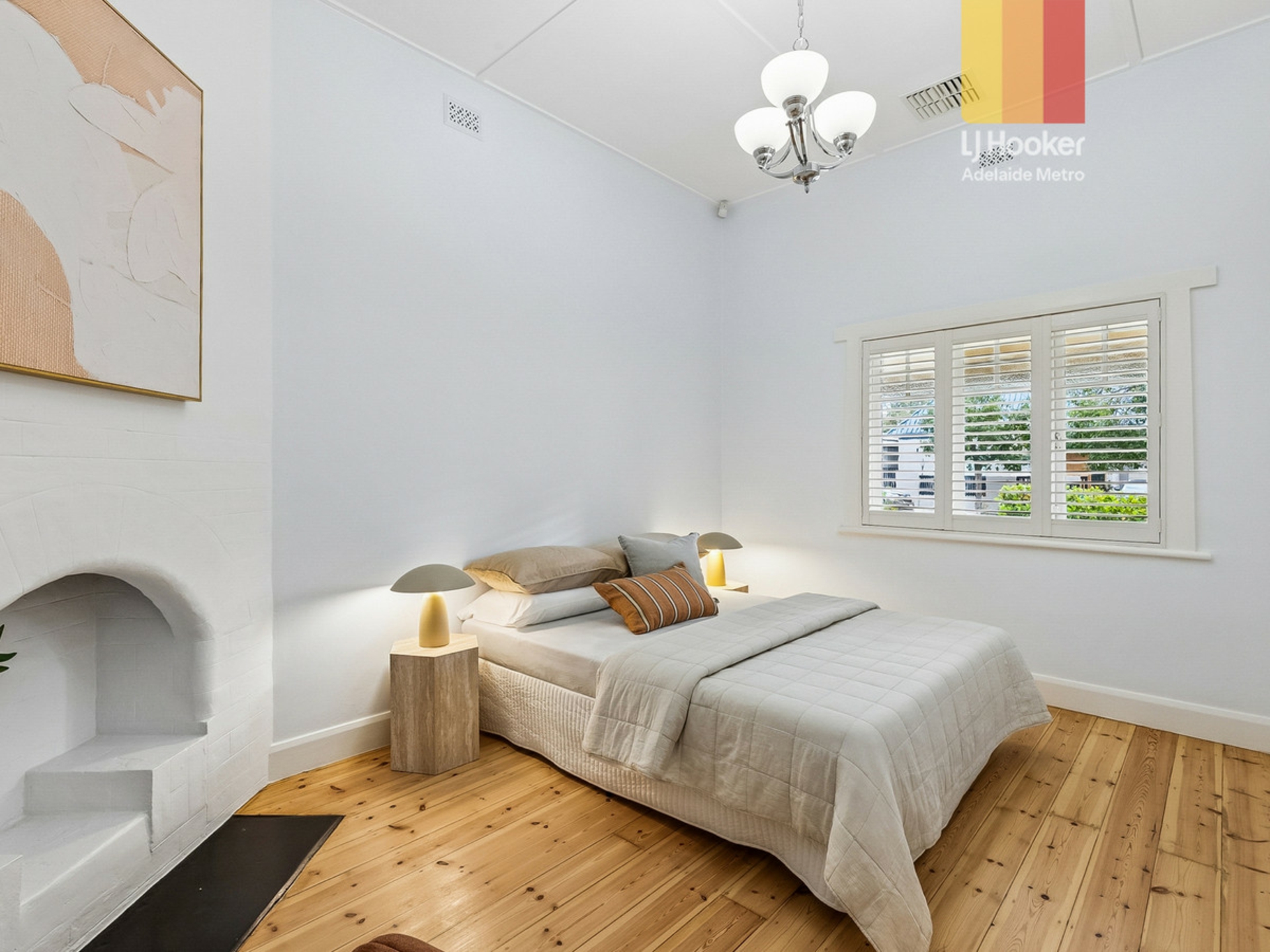 20 Hackett Terrace — photo 14 of 25
