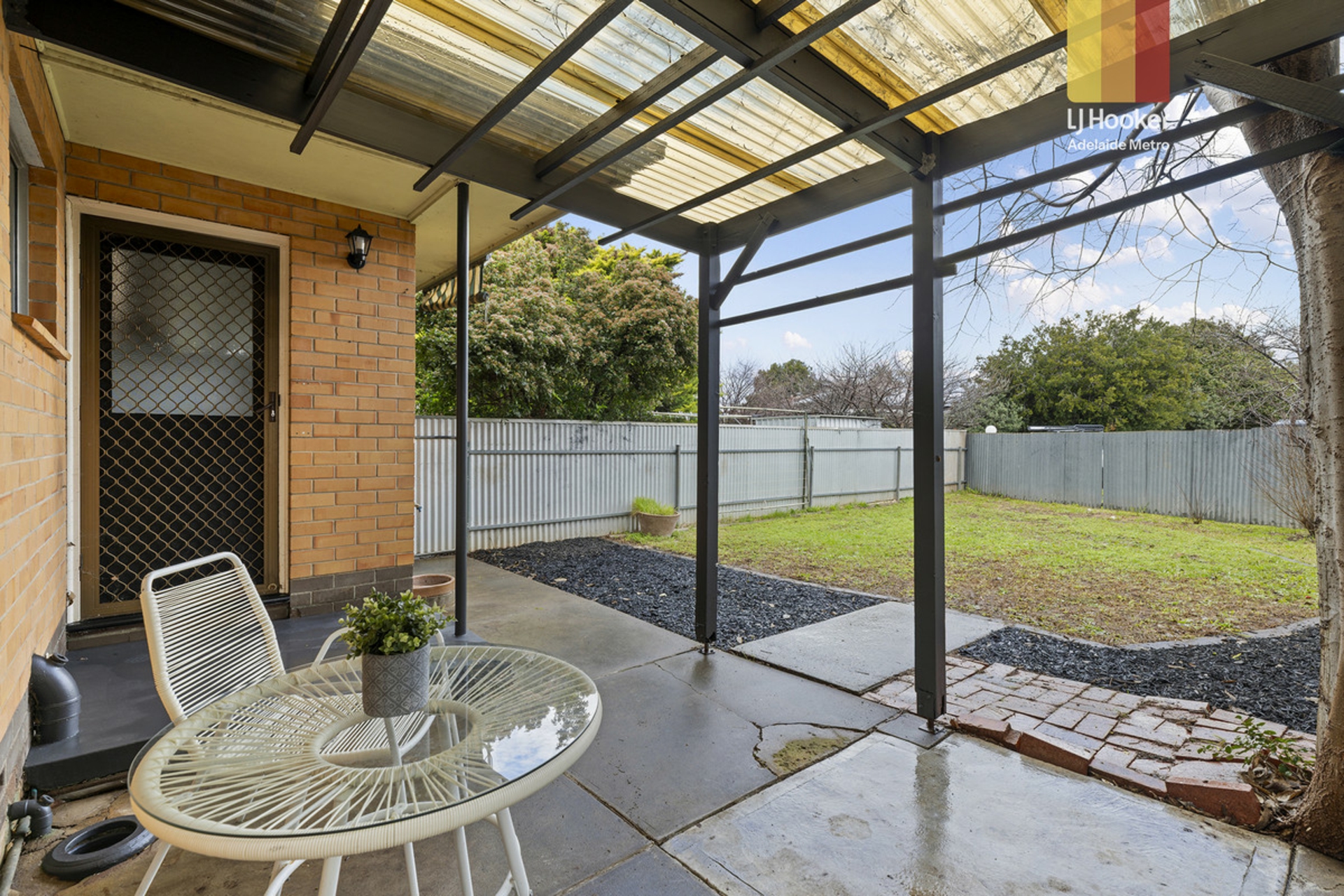 4/4 Belleview Court — photo 8 of 16