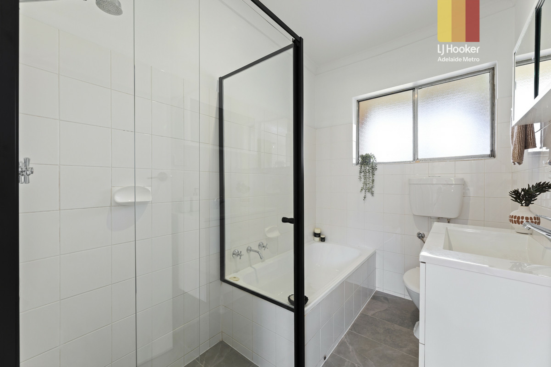 4/4 Belleview Court — photo 14 of 16
