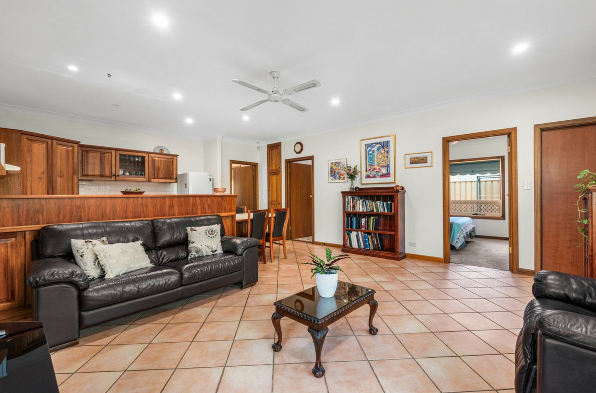 10 Caleb Street — photo 4 of 17