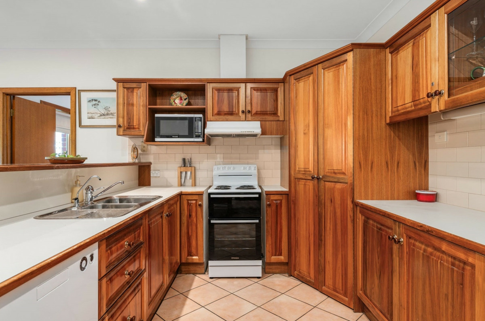 10 Caleb Street — photo 6 of 17
