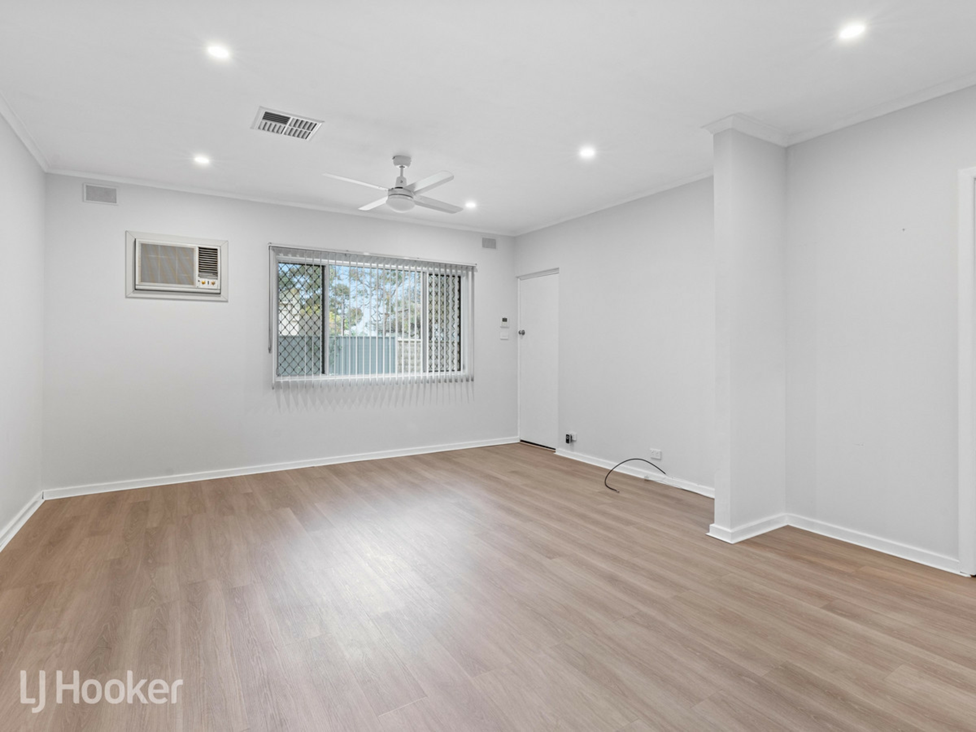 1/72 Harvey Street — photo 3 of 14