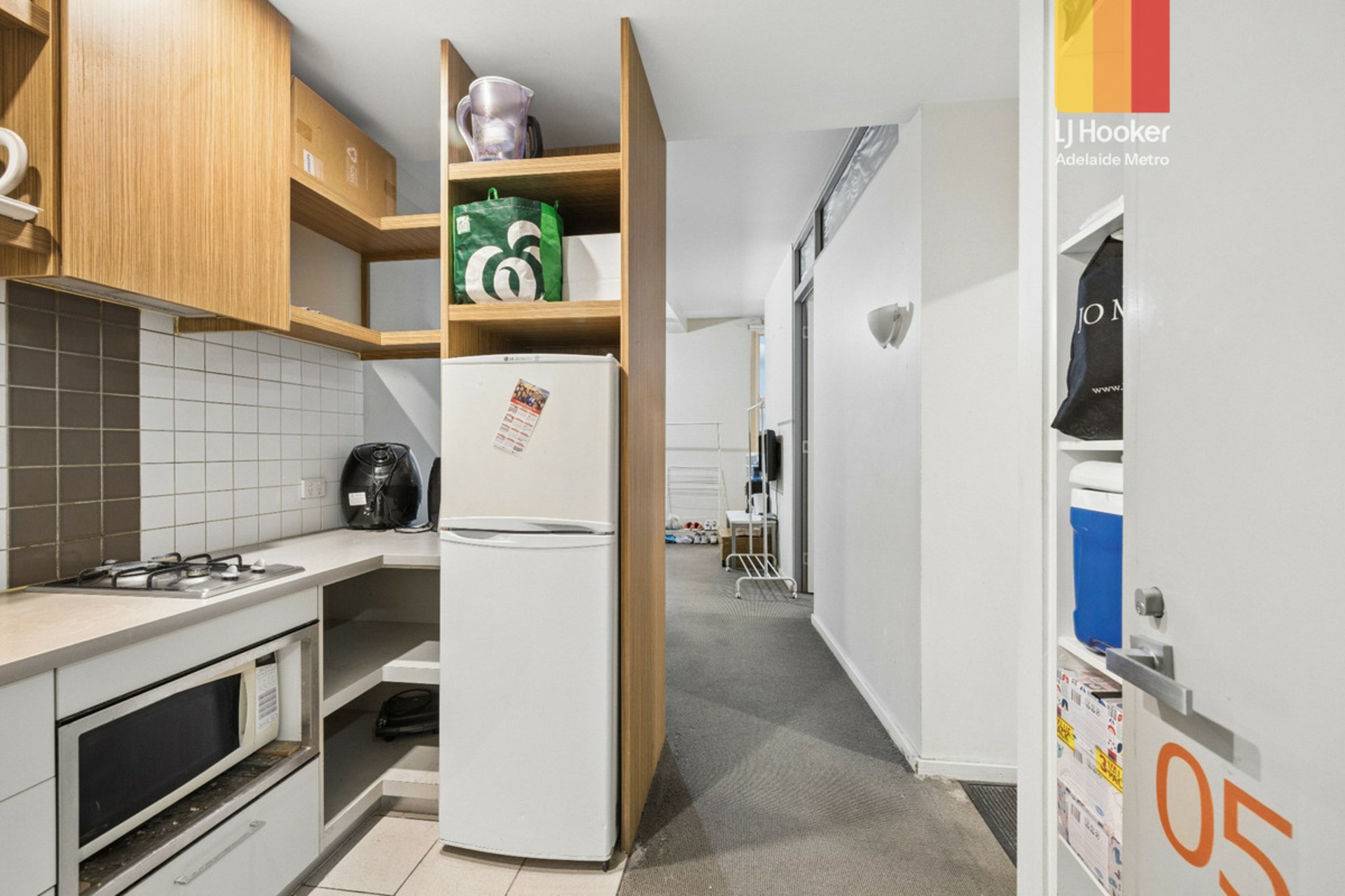 605/23 King William Street — photo 3 of 14