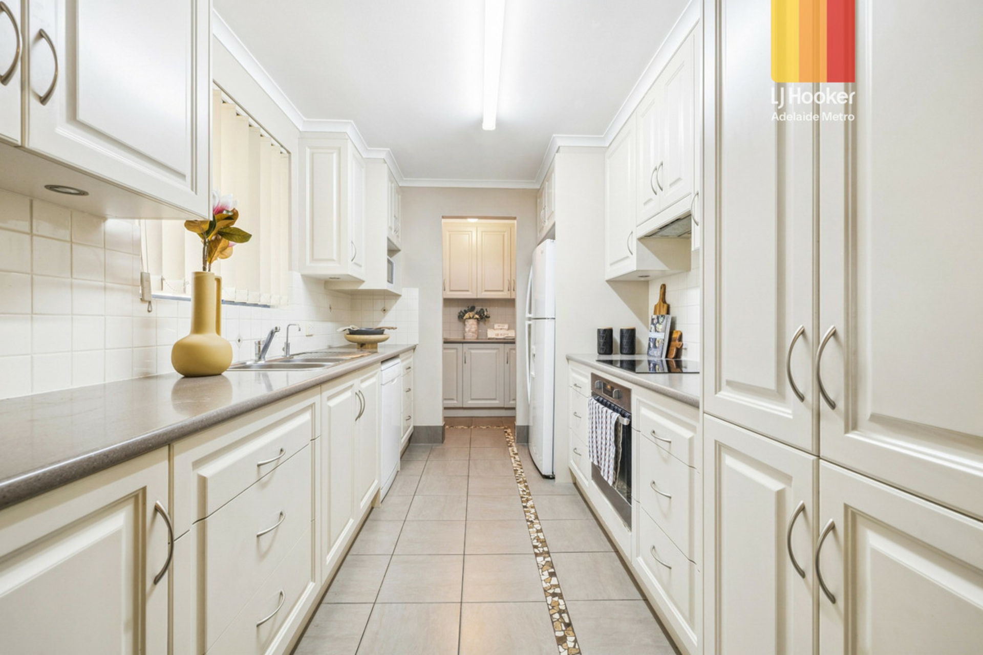 11 Archer Road — photo 13 of 25