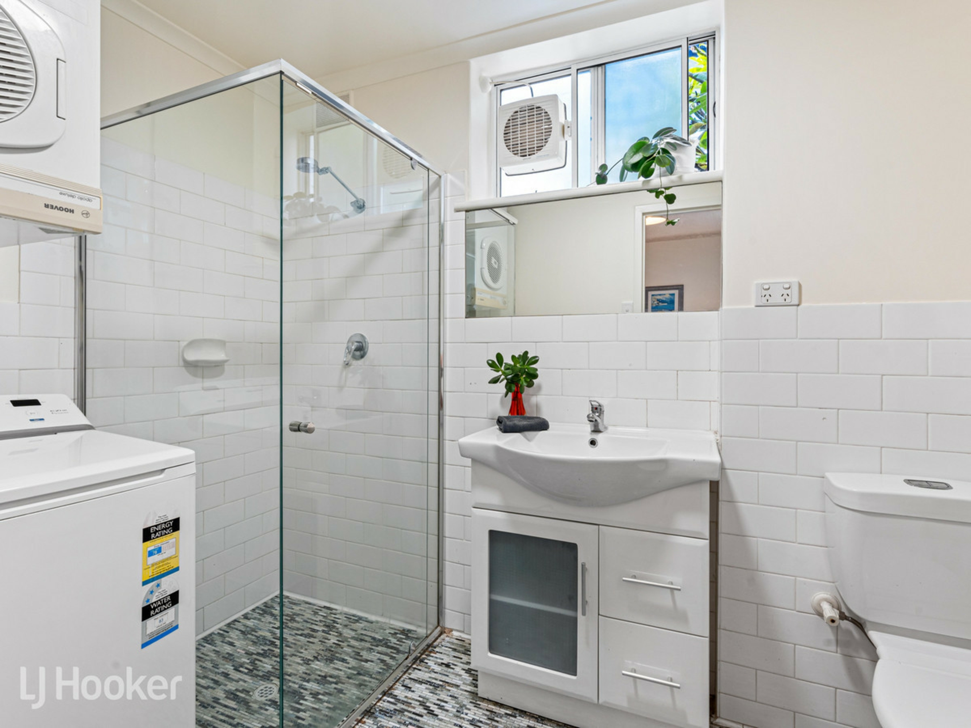 5/7 Wakefield Street — photo 10 of 14