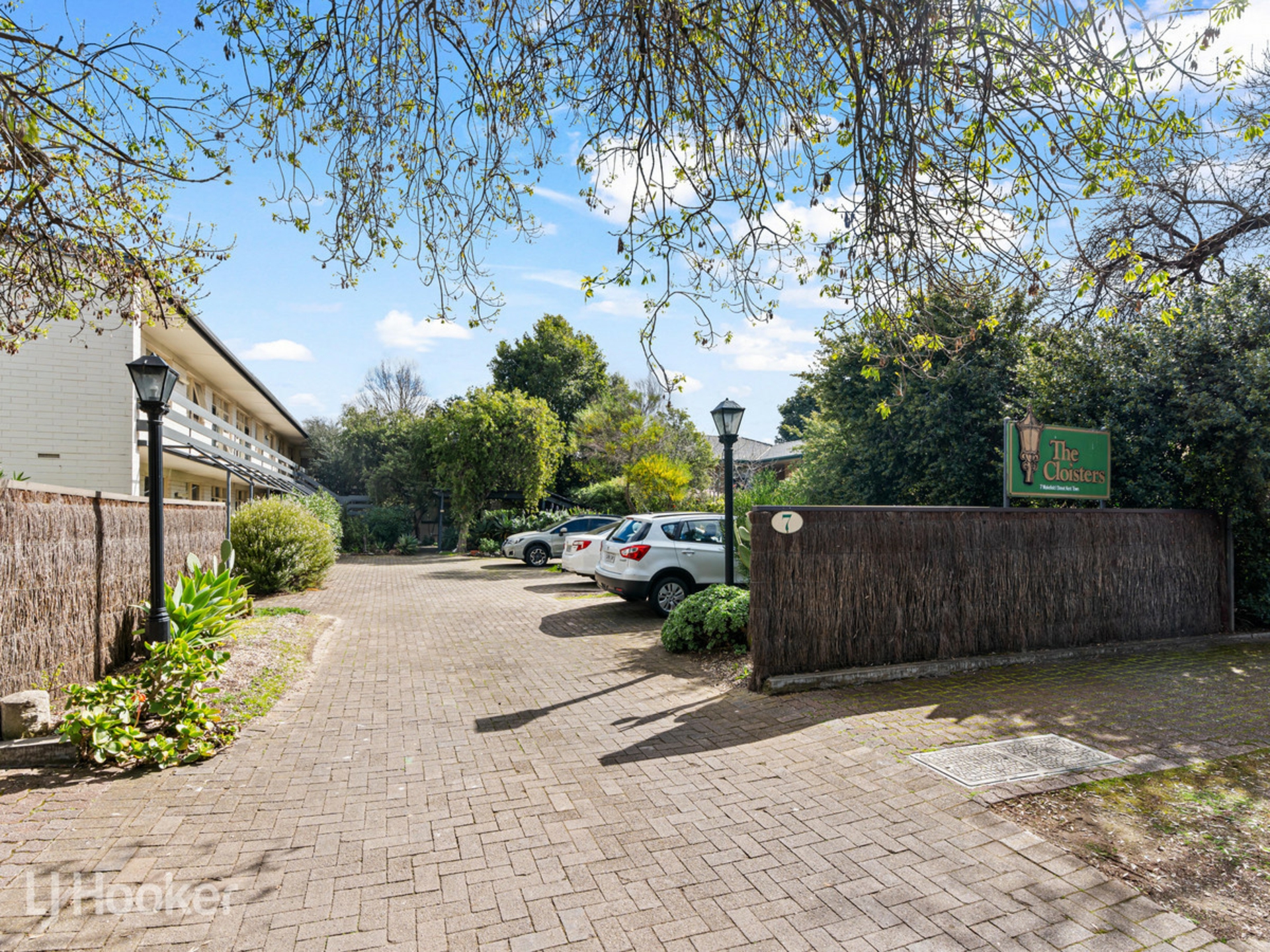 5/7 Wakefield Street — photo 12 of 14