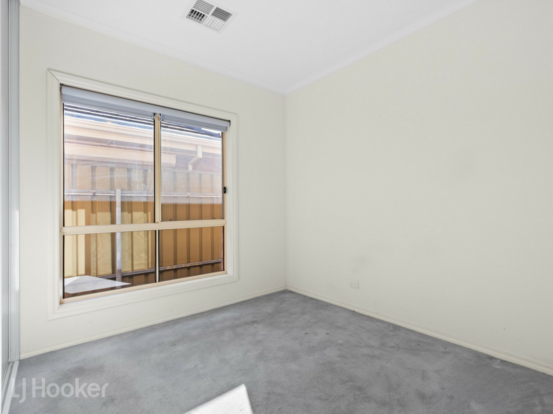 8 Ferris Street — photo 10 of 17