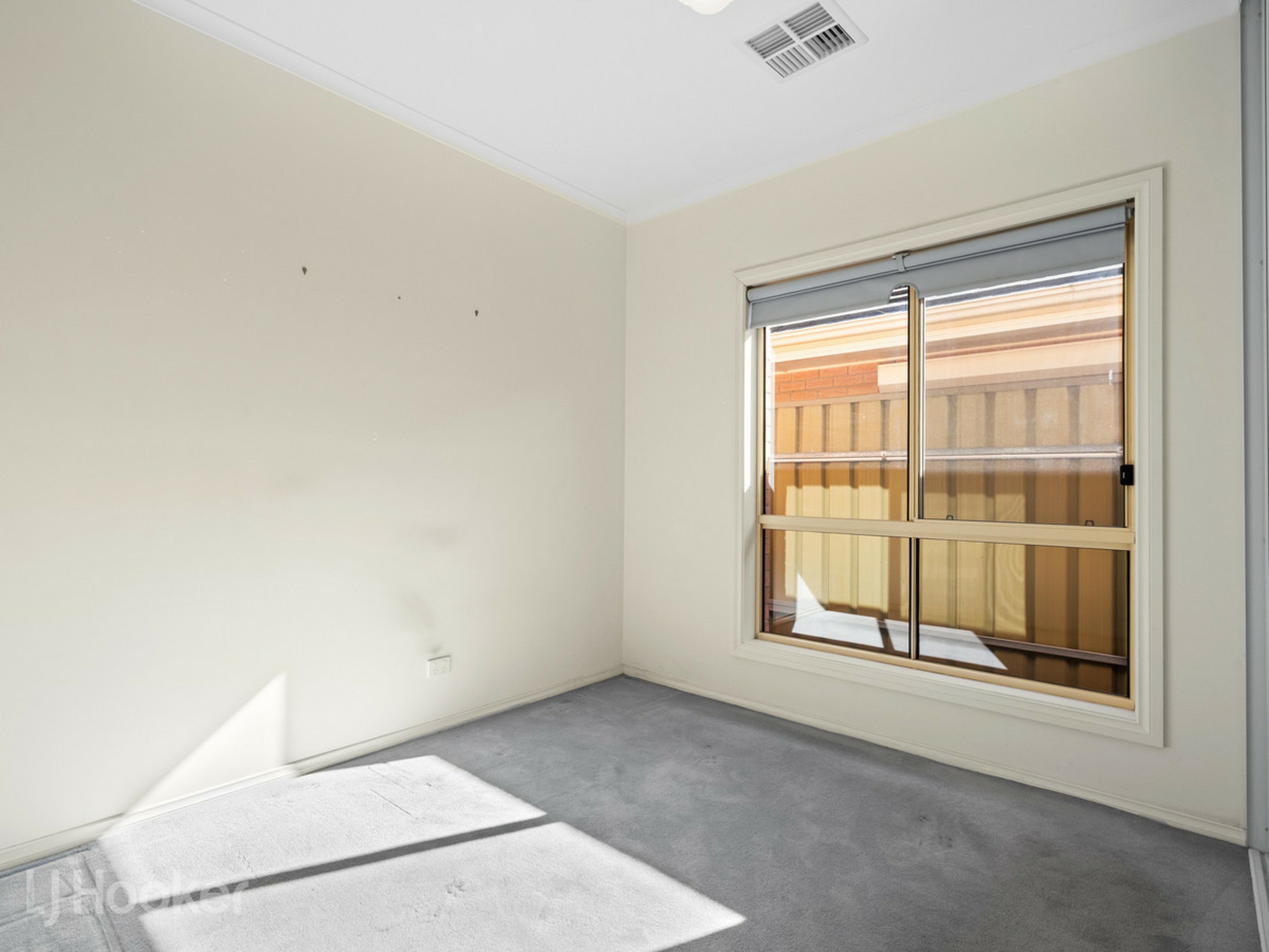 8 Ferris Street — photo 13 of 17