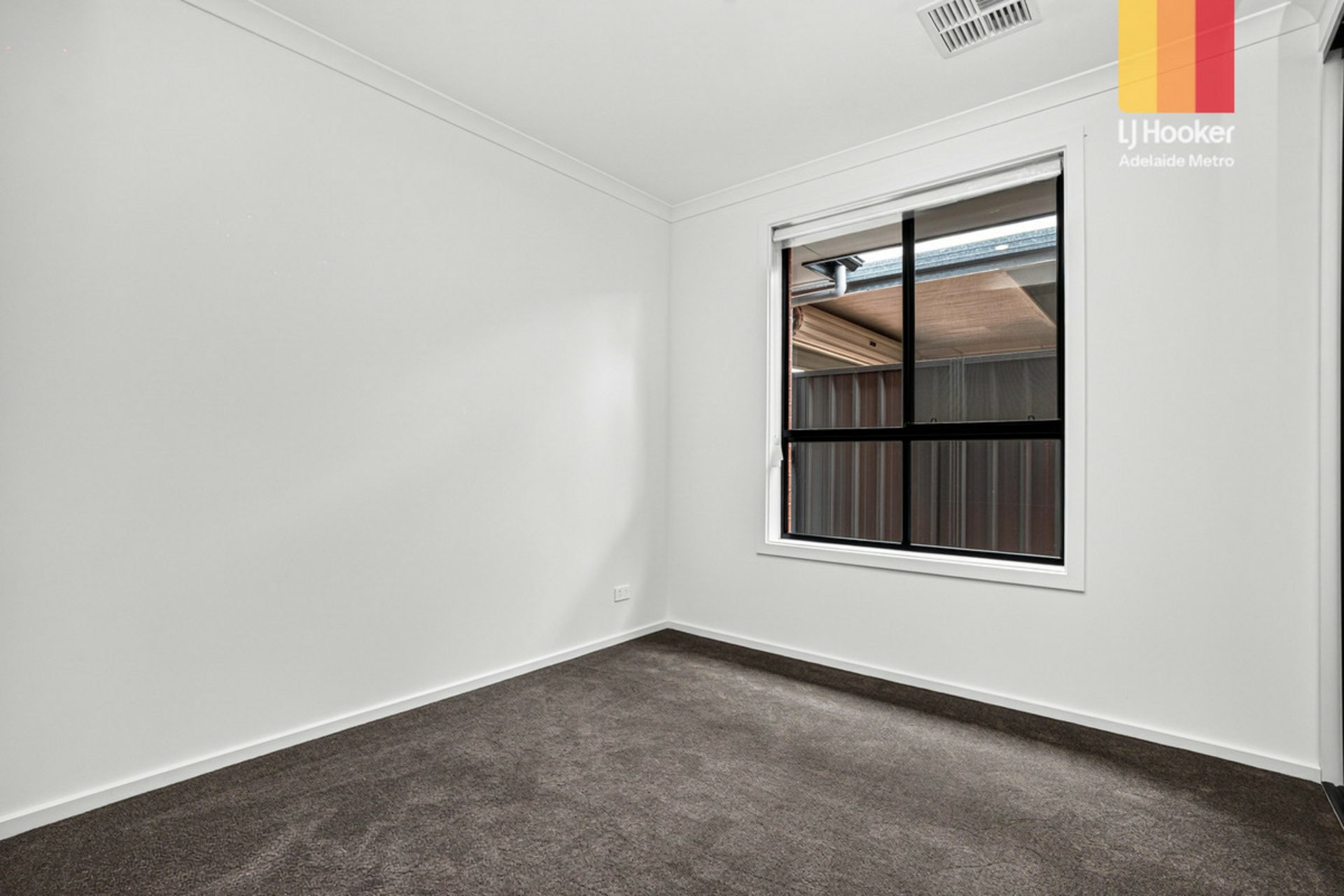 16A Geraldine Street — photo 12 of 24