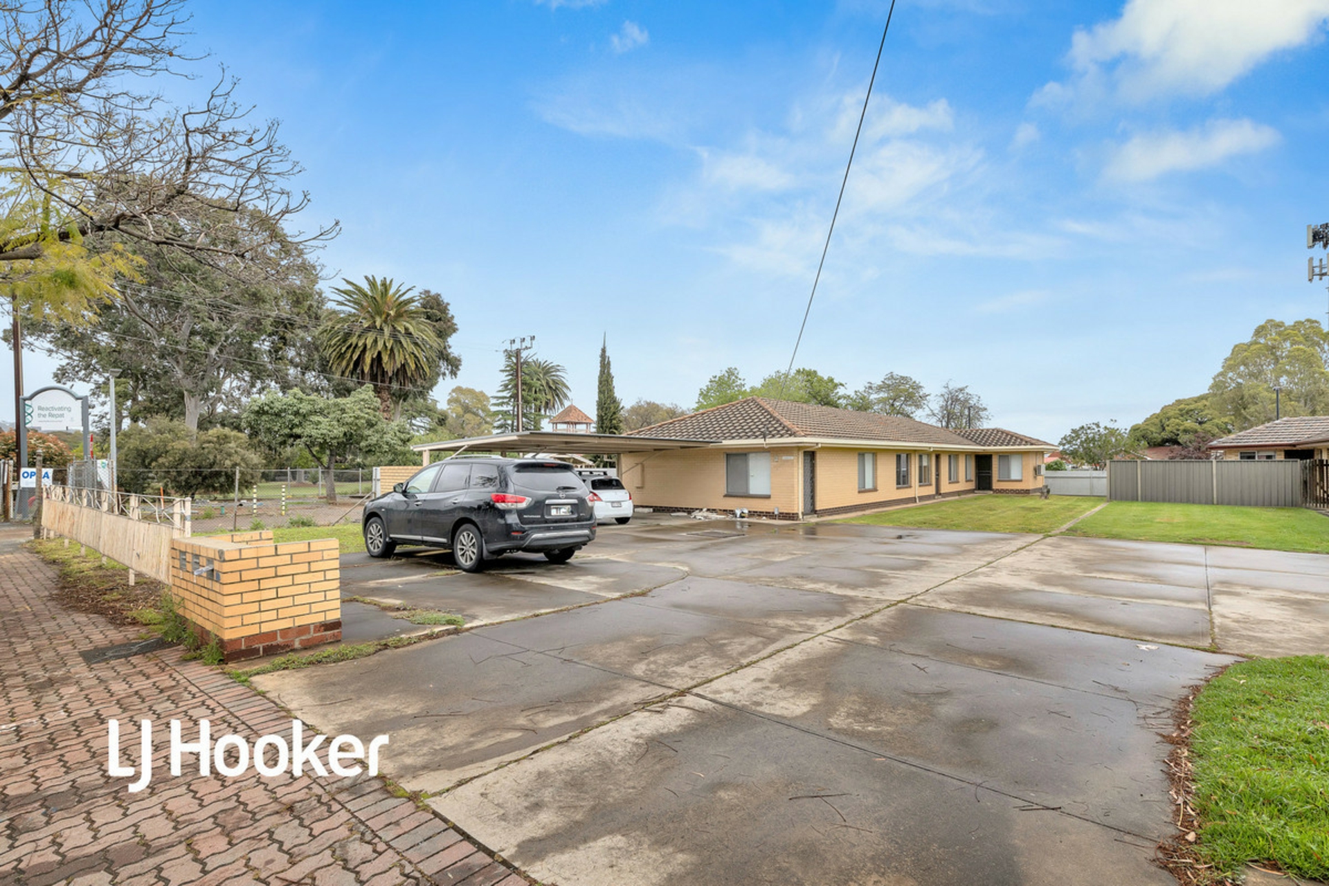 2 / 696 Goodwood Road — photo 9 of 11