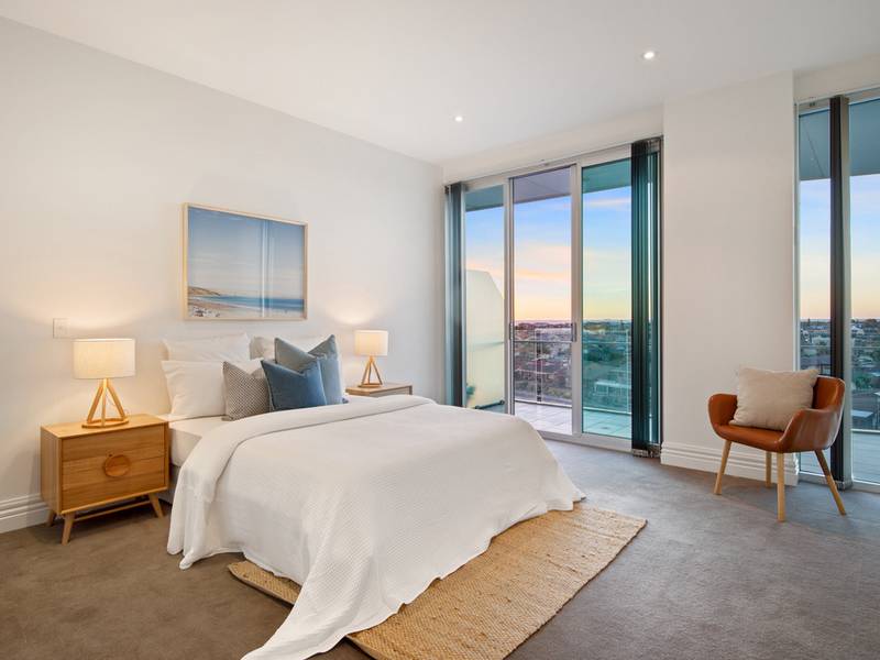 64/155 Brebner Drive, WEST LAKES