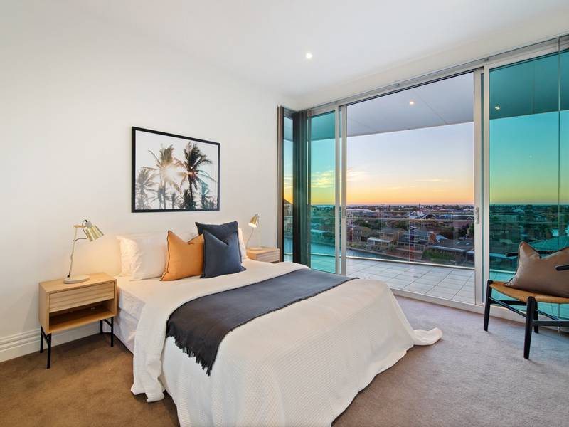 64/155 Brebner Drive, WEST LAKES
