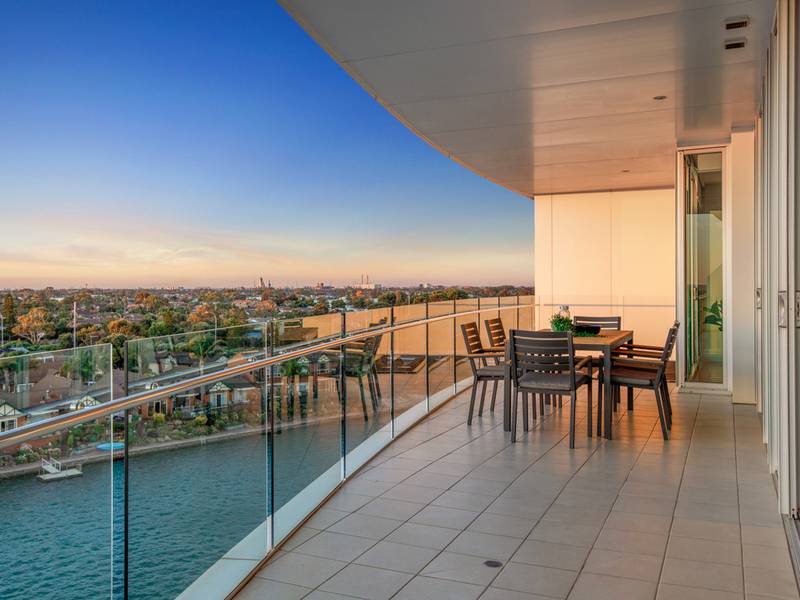 64/155 Brebner Drive, WEST LAKES
