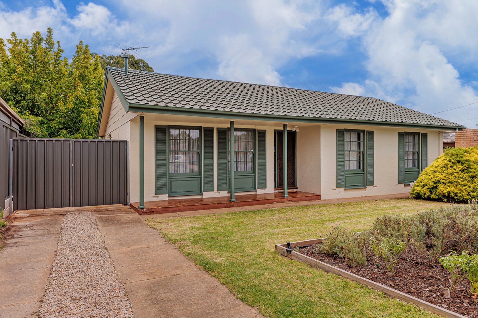 3 Bryant Way Hackham SA
