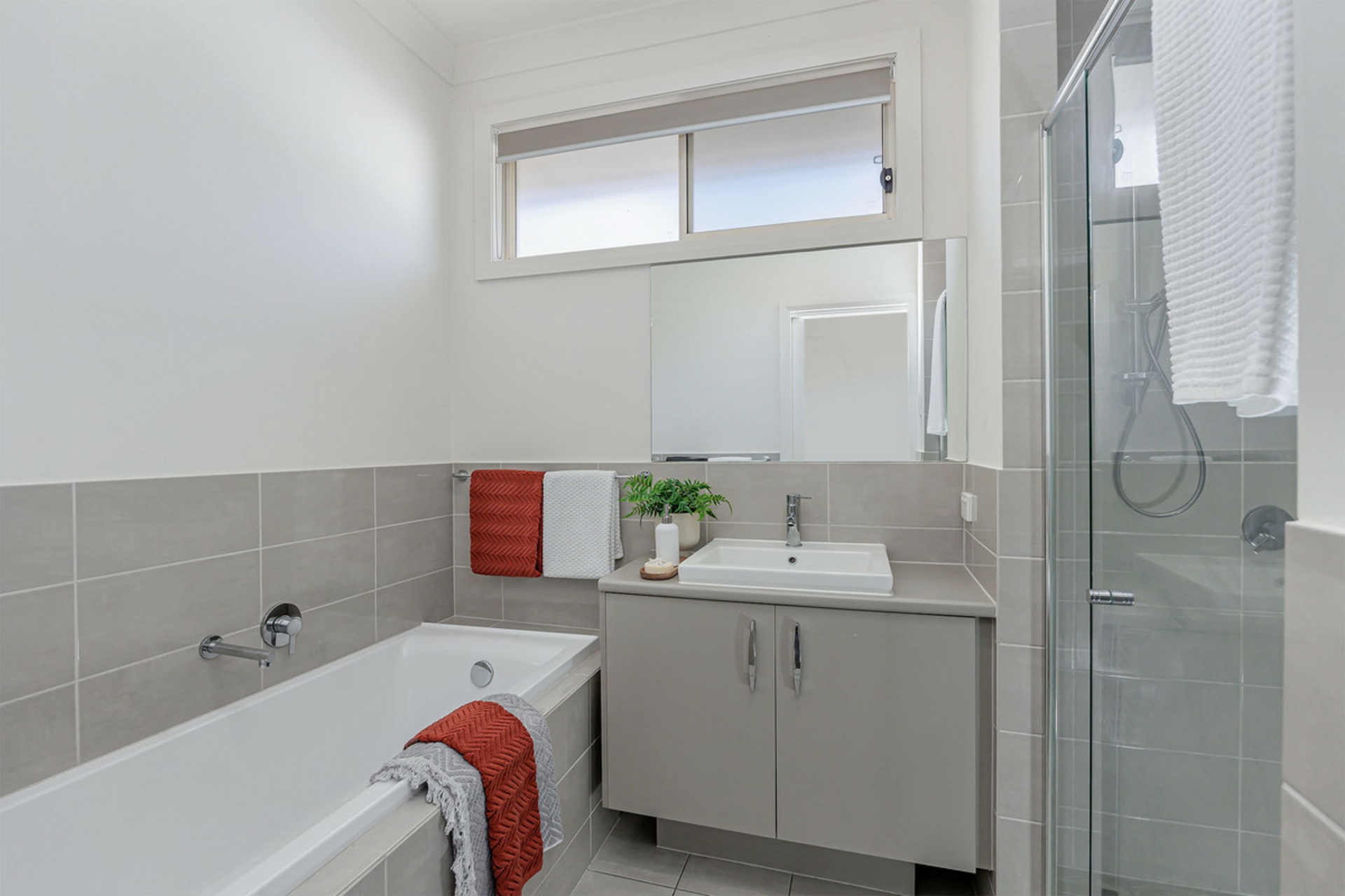 12A Jury Avenue, ROSTREVOR