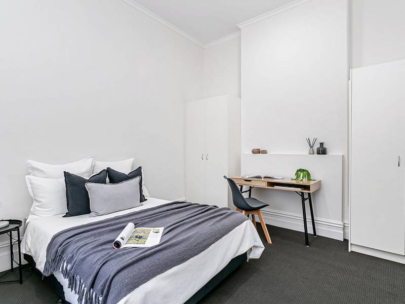 10 / 13 Hutt Street, ADELAIDE