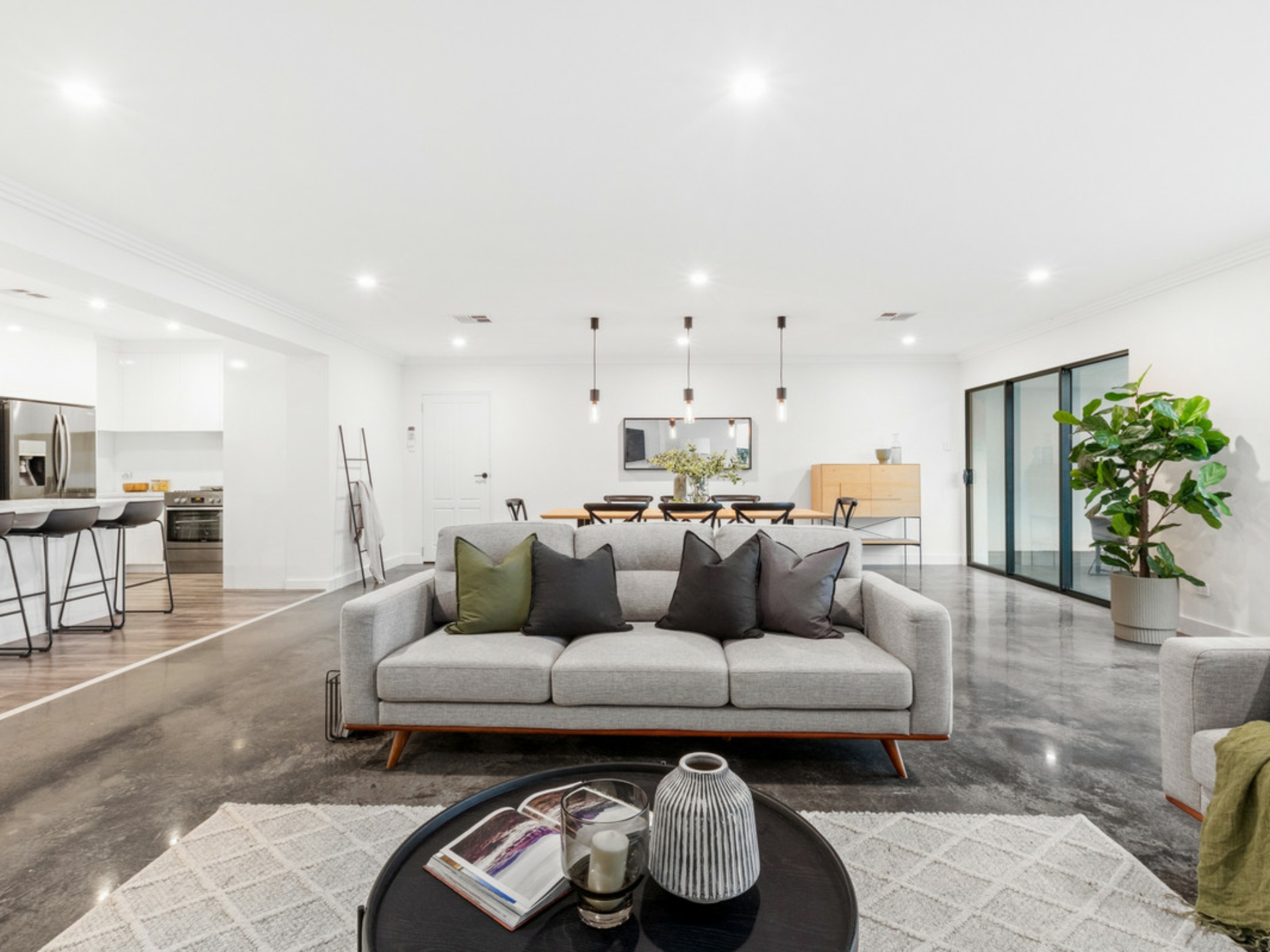61 Russ Avenue, SEATON