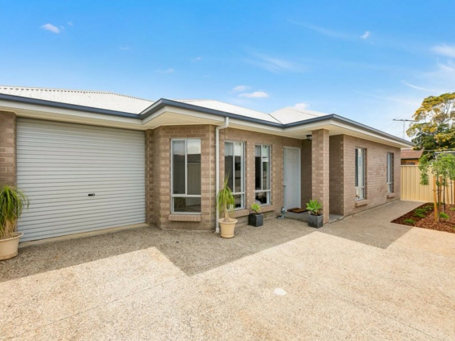 2/11 Munro Avenue Seaton SA