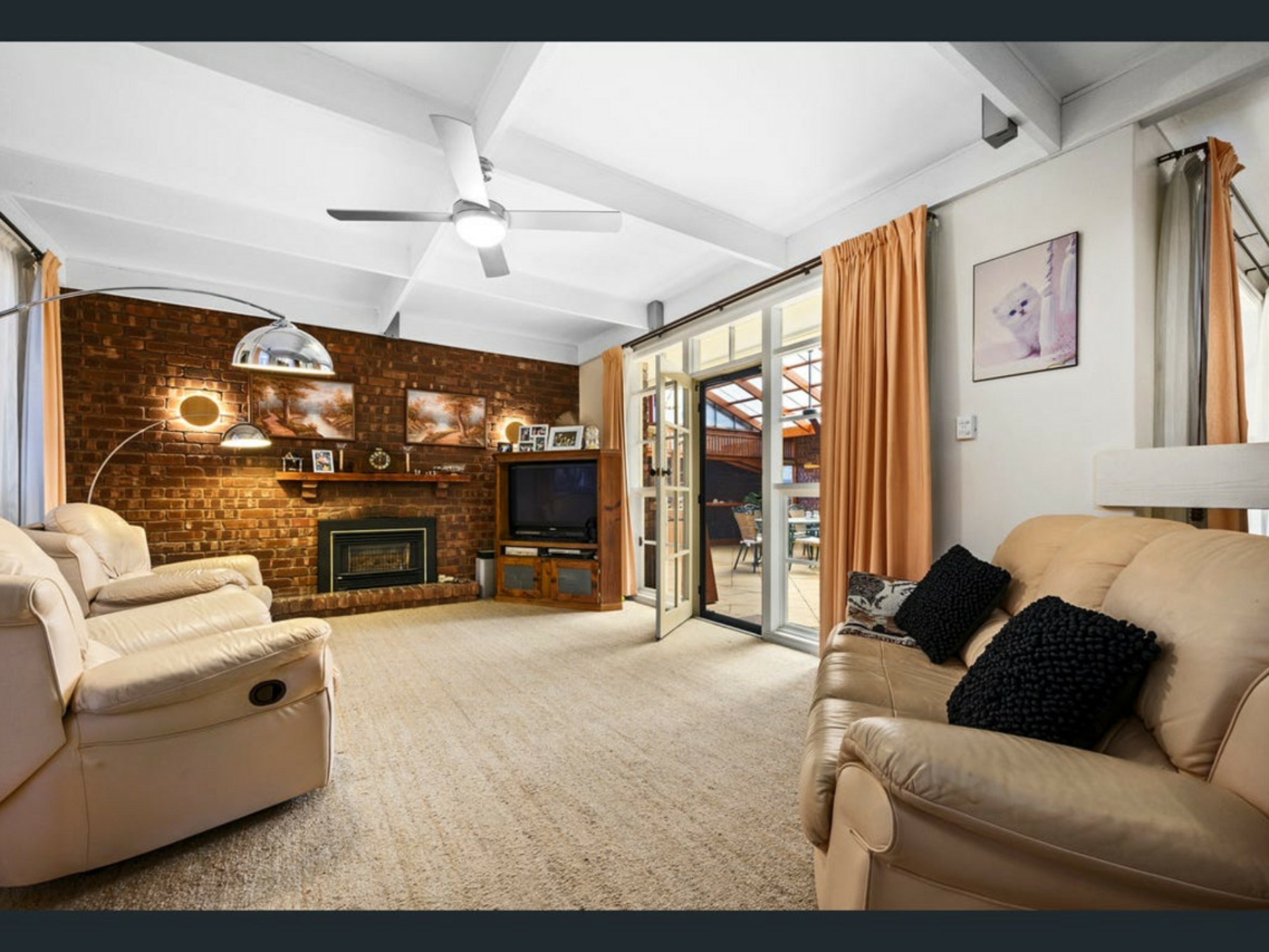 1 Nolan Place, WEST LAKES SHORE