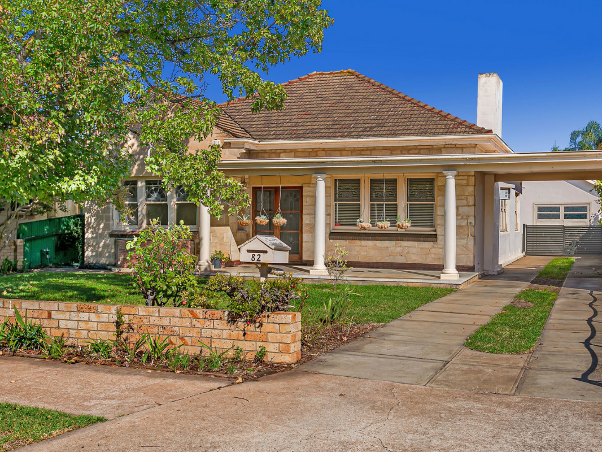 82 May Street, WOODVILLE WEST